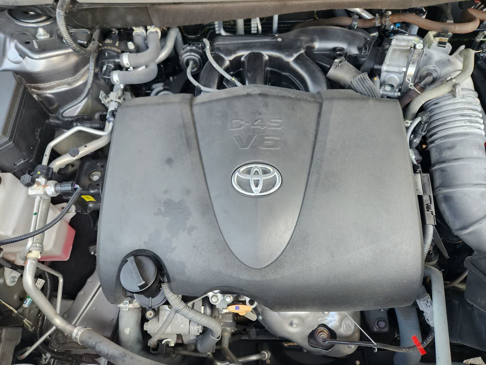 Thumbnail: 2022 Toyota Highlander - 33