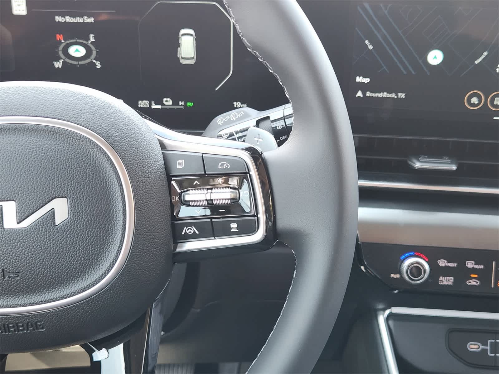 Thumbnail: 2026 Kia Carnival - 28