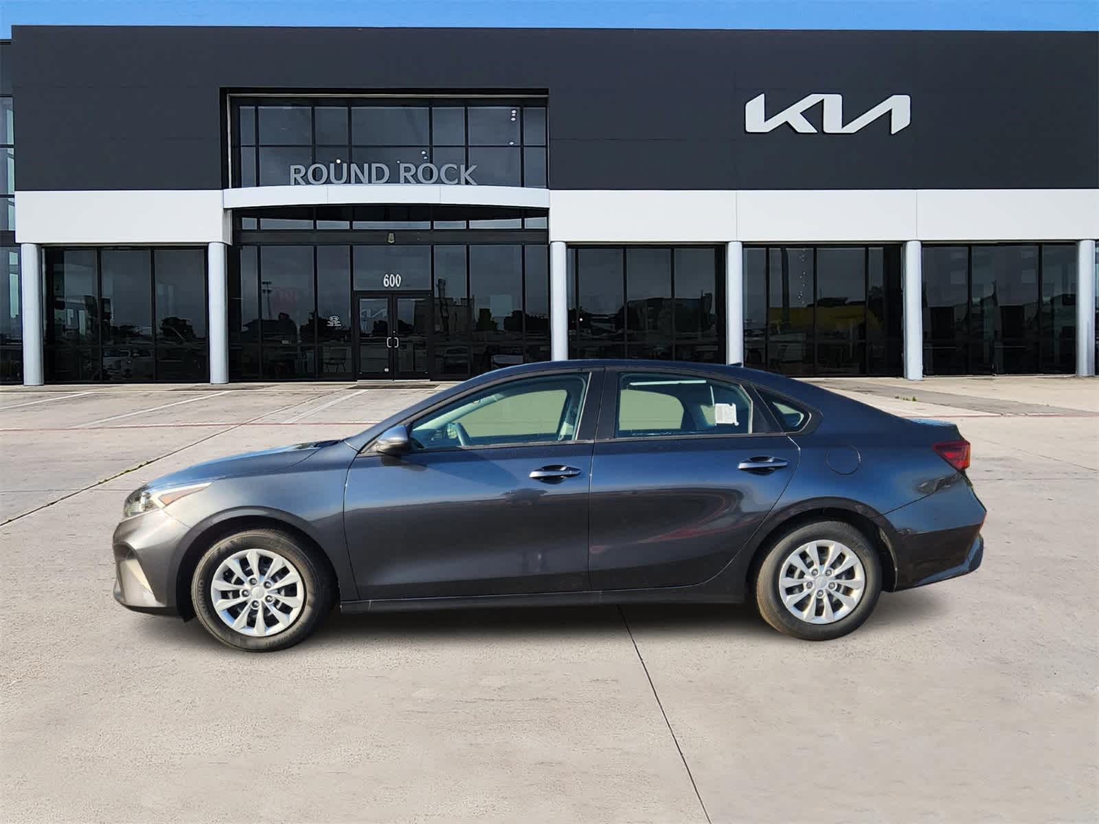 2024 Kia Forte LX photo 3