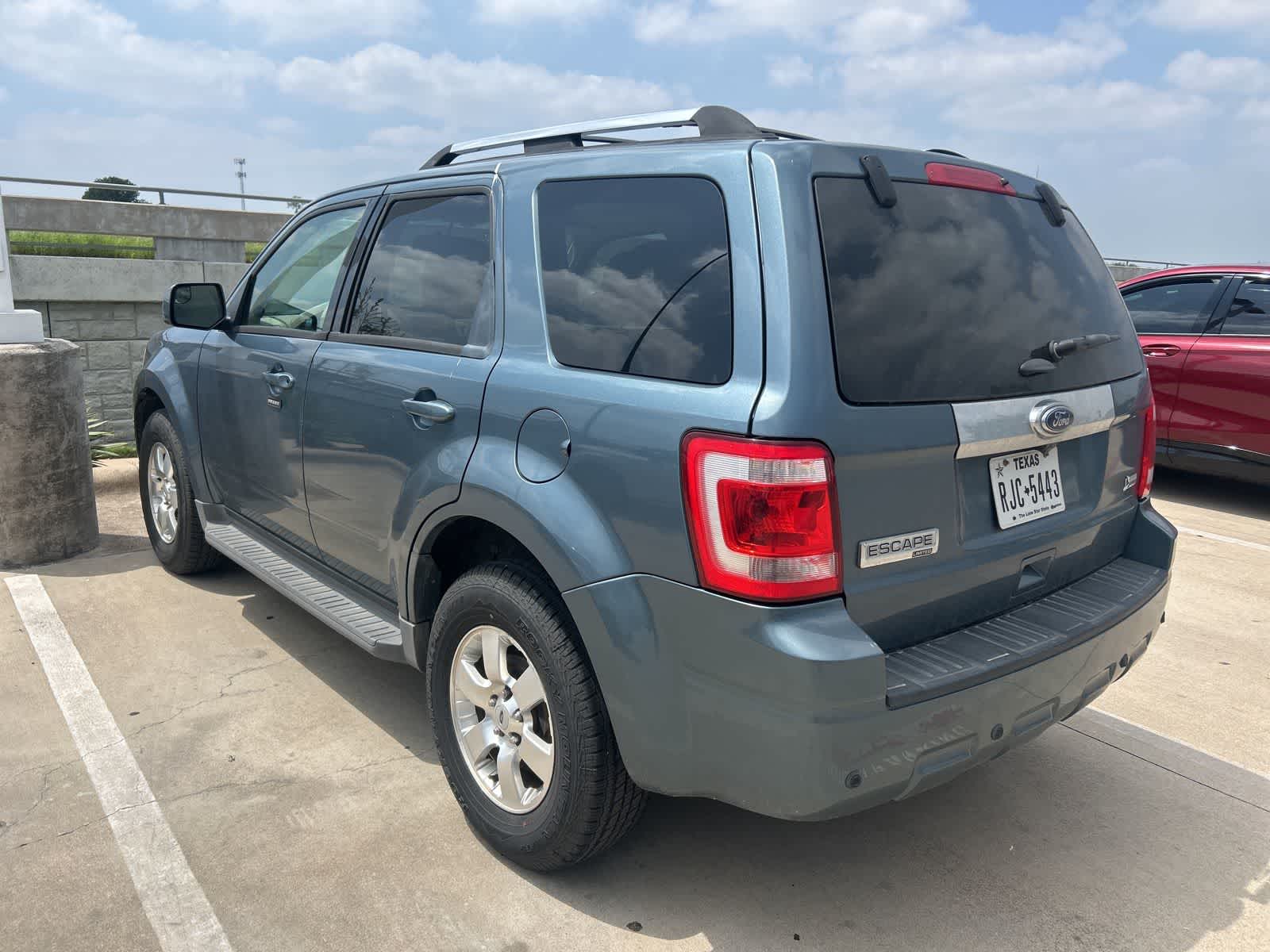 Thumbnail: 2011 Ford Escape - 17