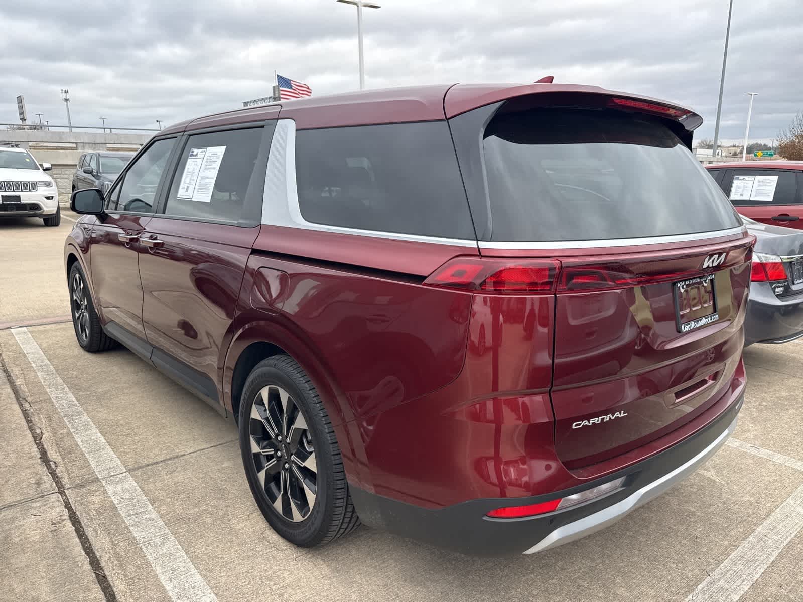 Thumbnail: 2024 Kia Carnival - 6