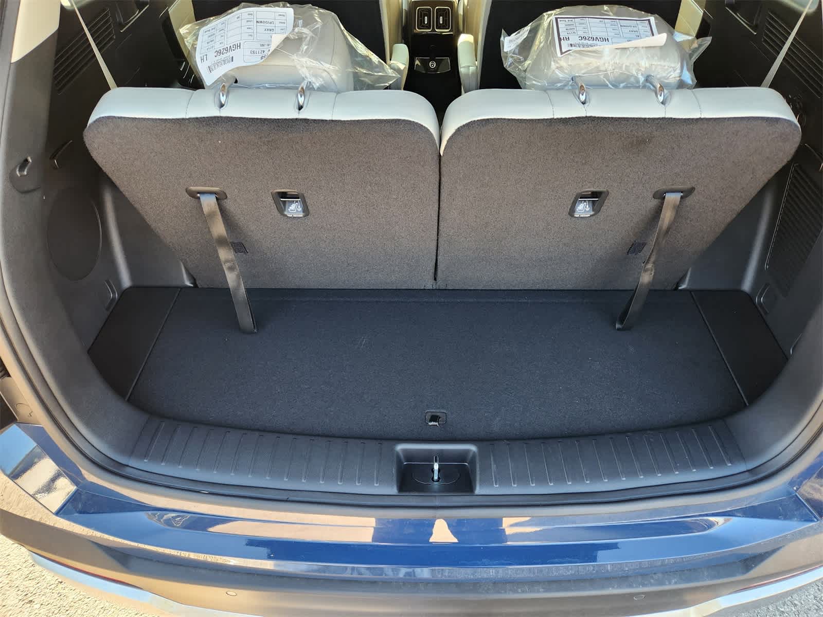 Thumbnail: 2026 Kia Sorento - 29