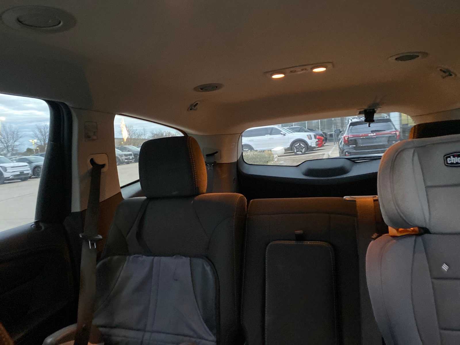 Thumbnail: 2017 Chevrolet Traverse - 10