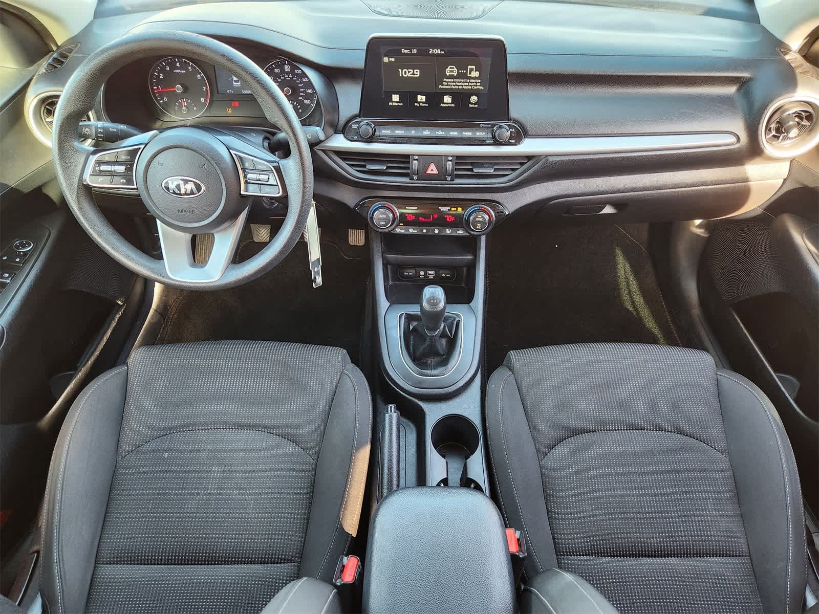 Thumbnail: 2019 Kia Forte - 24