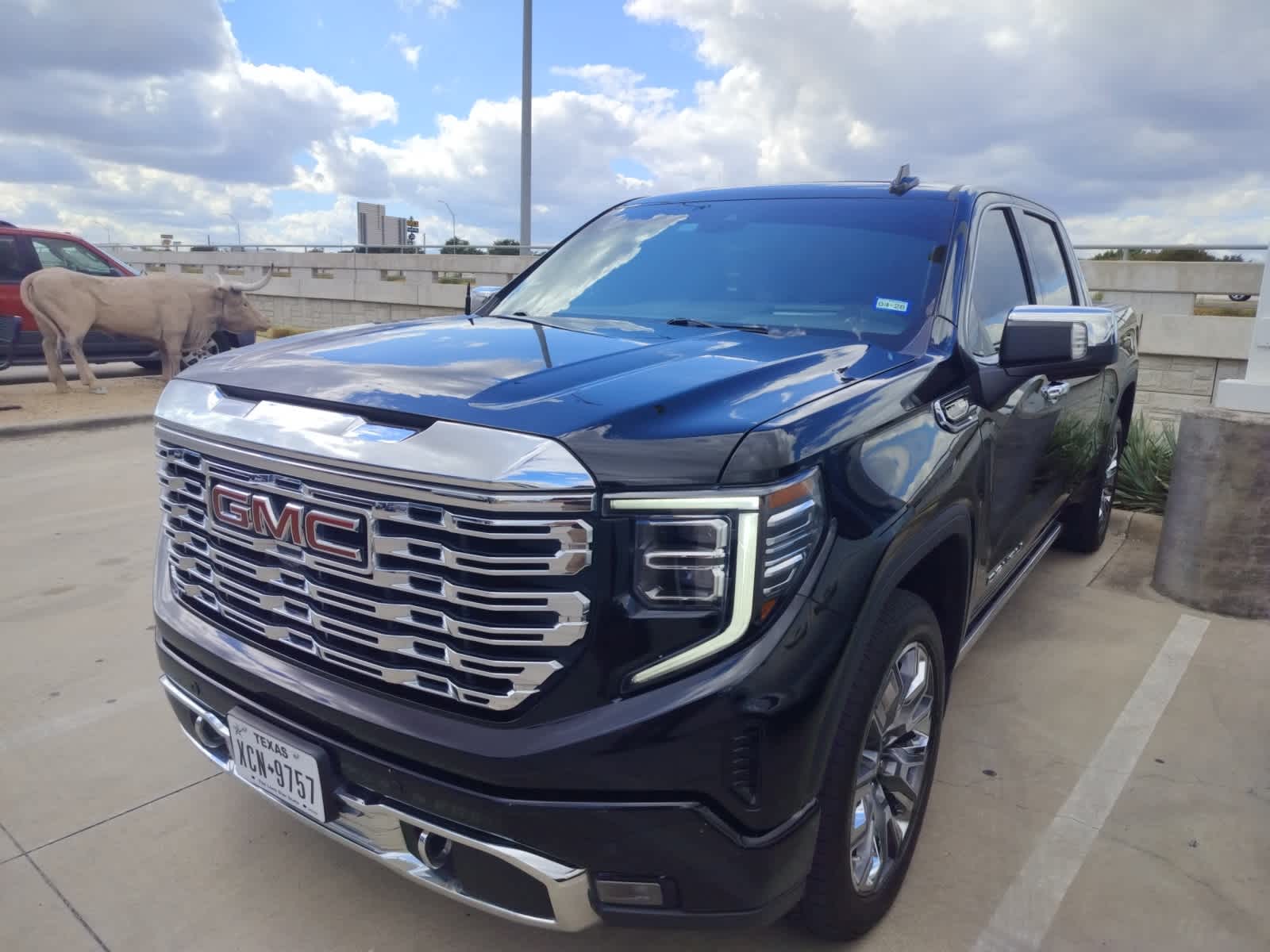 Thumbnail: 2023 GMC Sierra 1500 - 1