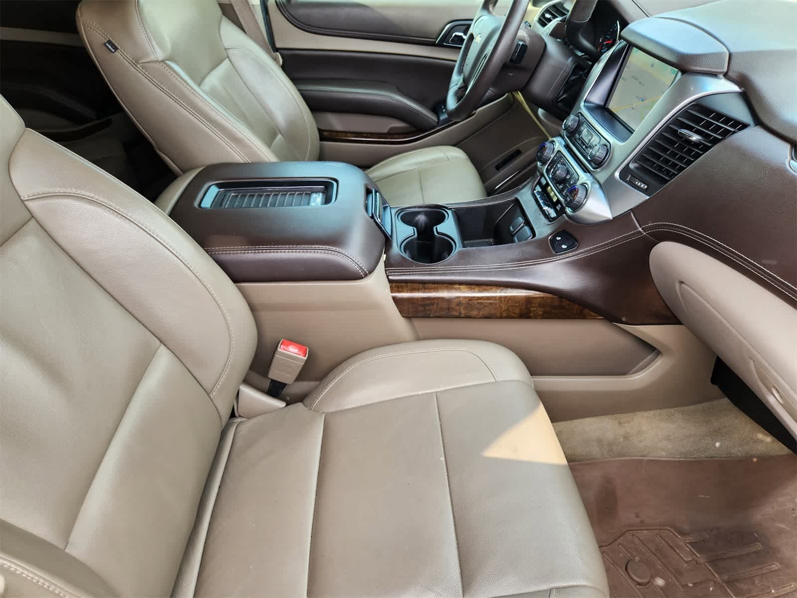 Thumbnail: 2015 Chevrolet Tahoe - 14