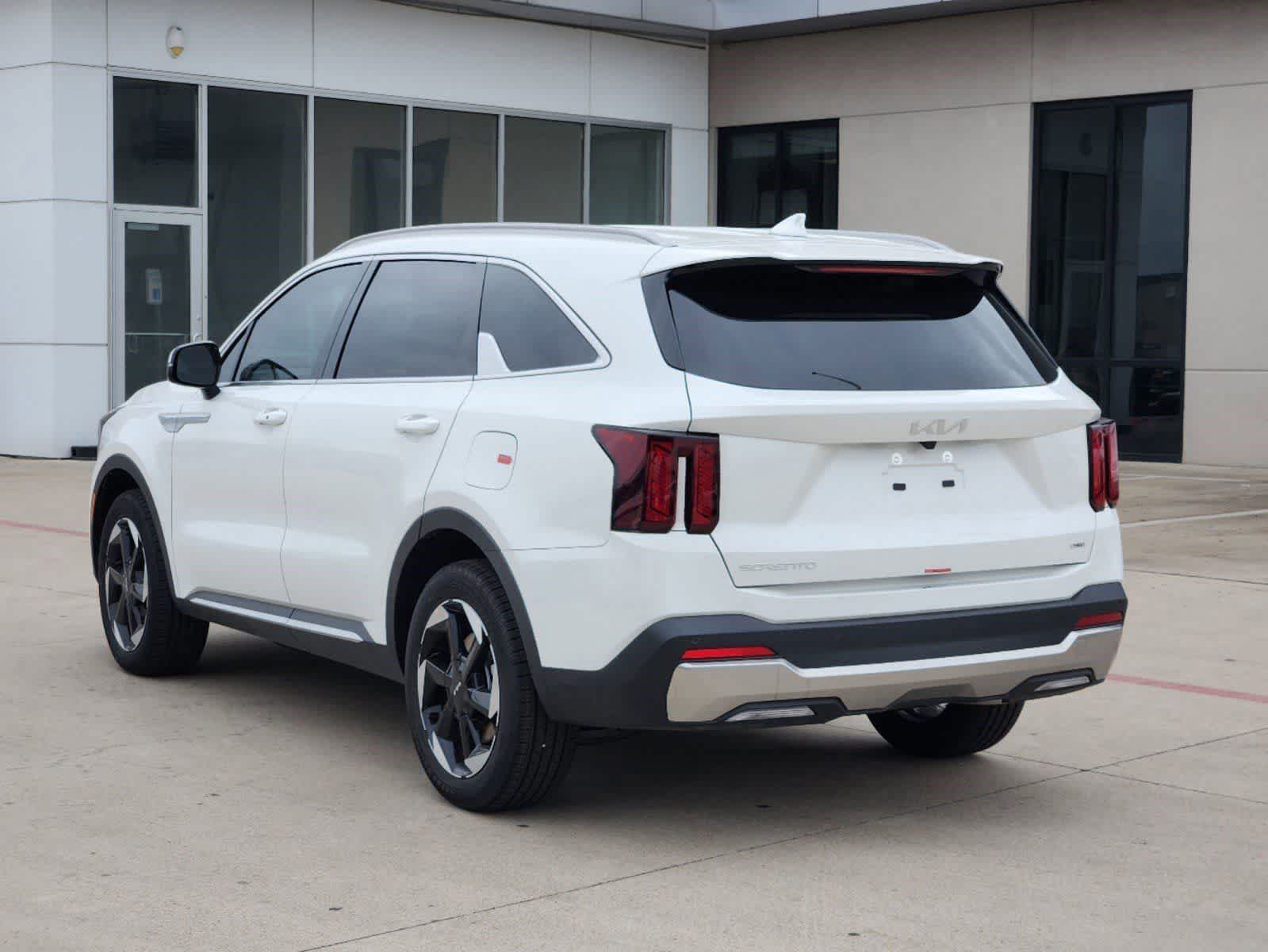 Thumbnail: 2026 Kia Sorento - 4