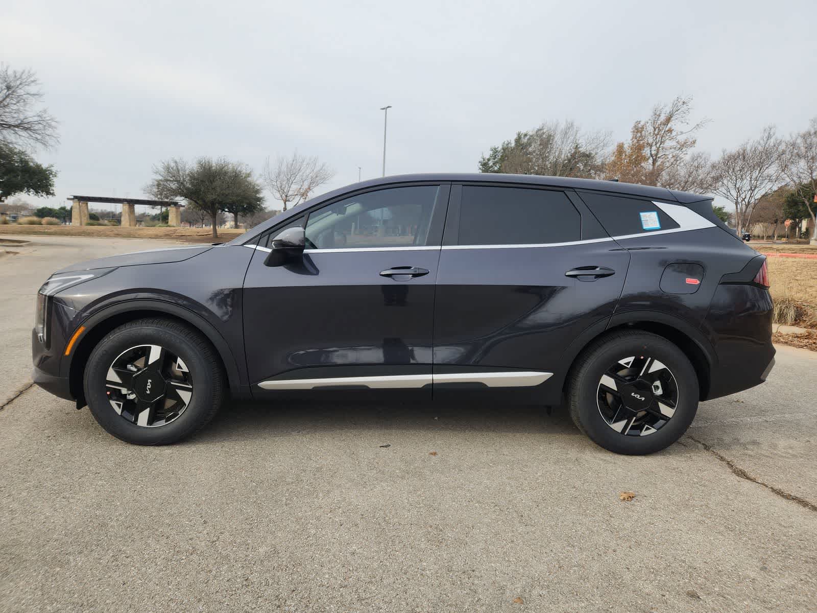 Thumbnail: 2026 Kia Sportage - 3