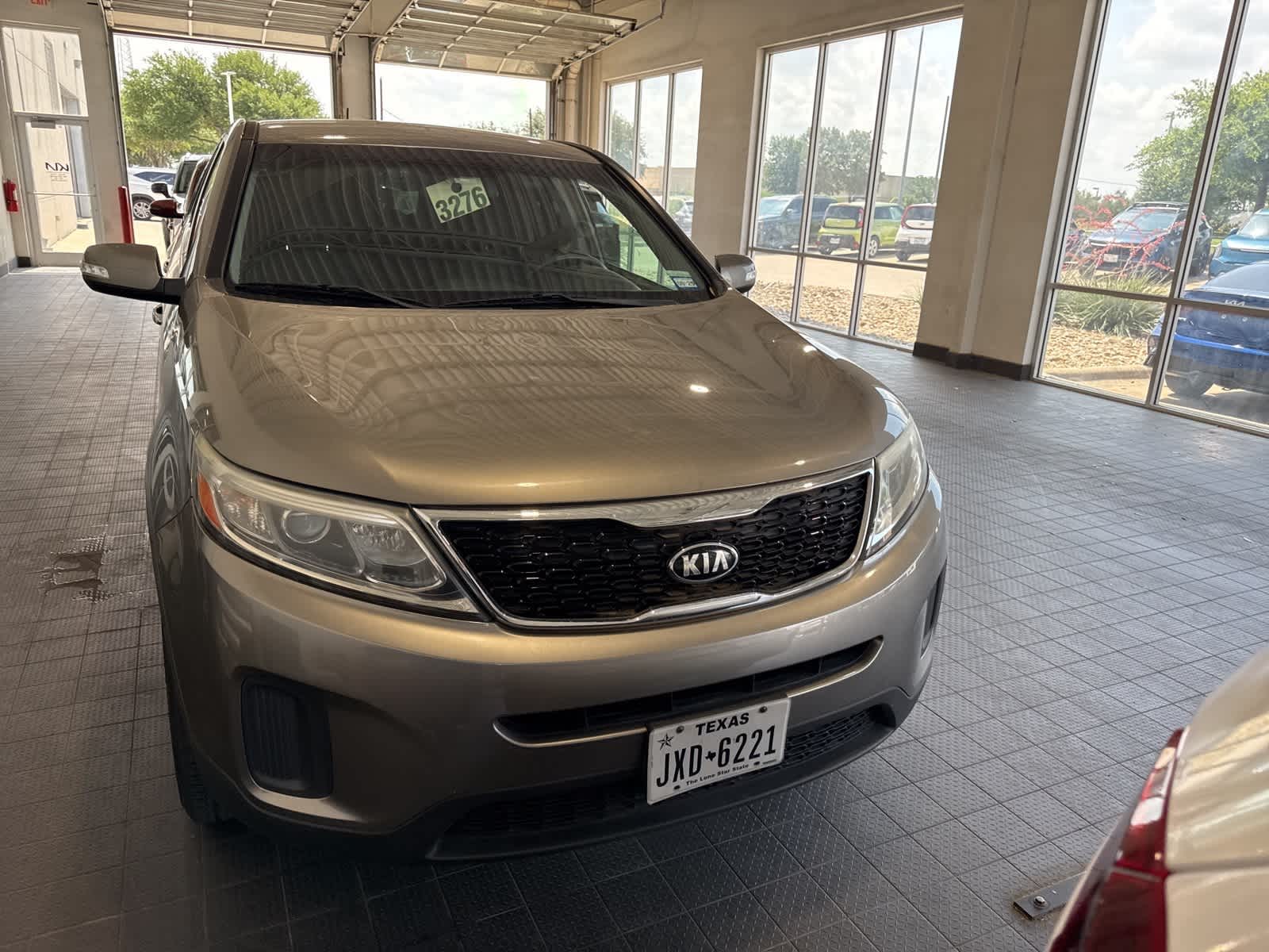 Used 2015 Kia Sorento LX with VIN 5XYKT3A66FG650023 for sale in Round Rock, TX