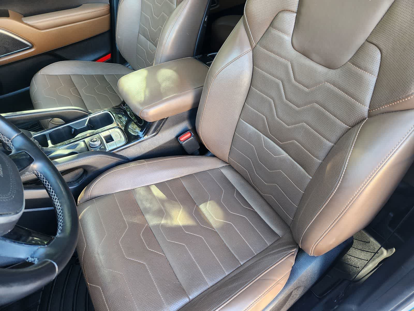 Thumbnail: 2022 Kia Telluride - 12