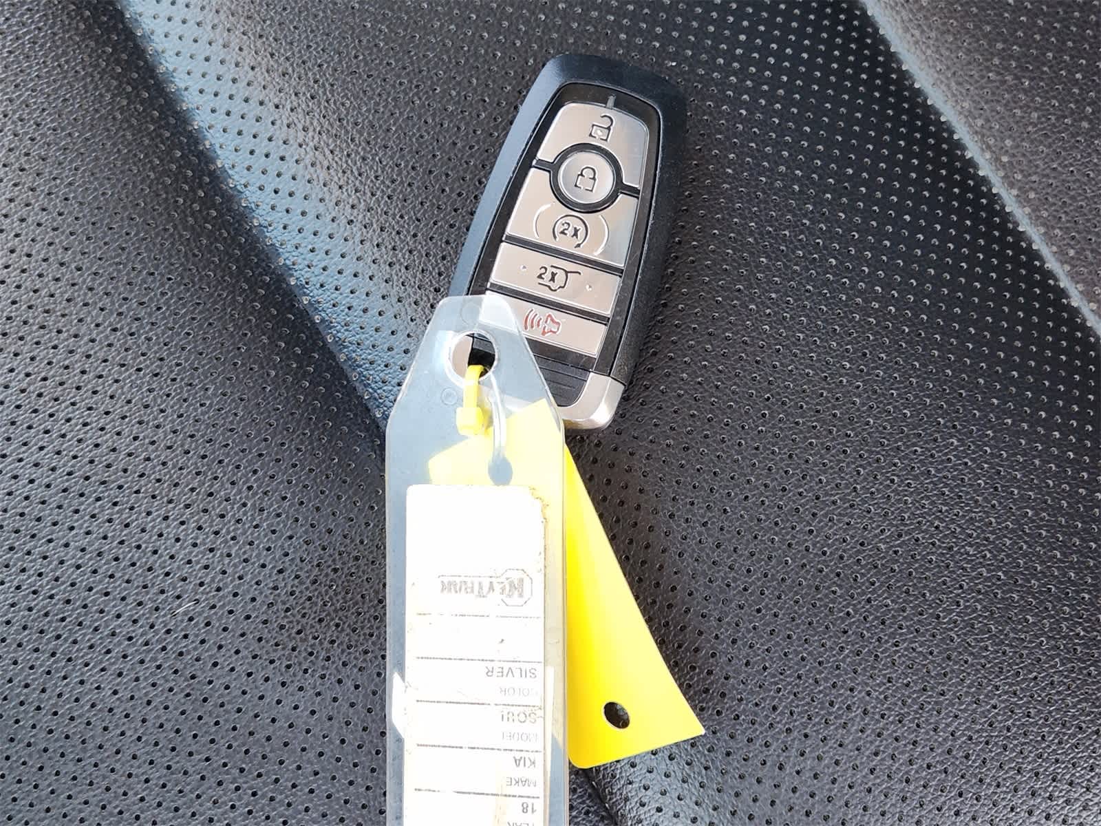 Thumbnail: 2022 Ford Escape - 33