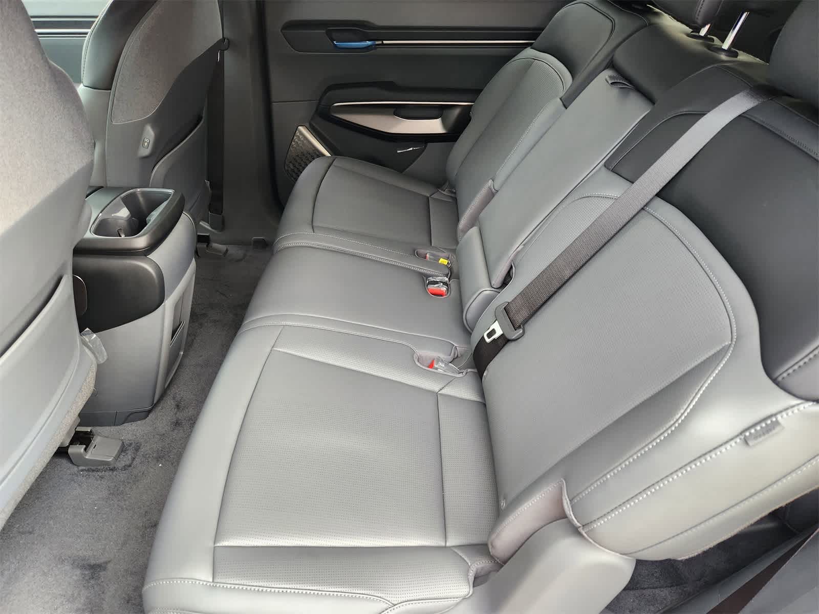 Thumbnail: 2026 Kia EV9 - 23