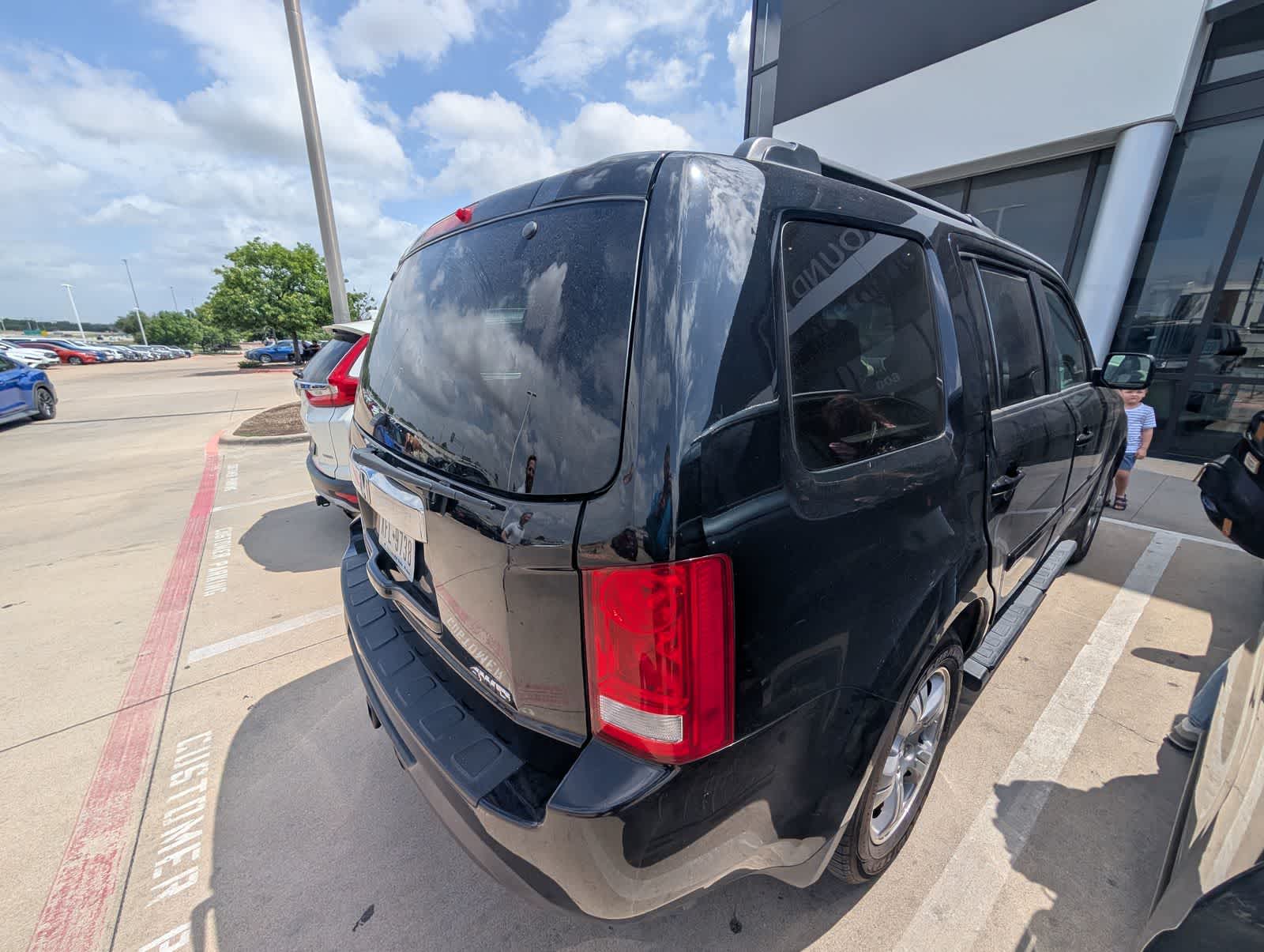 Thumbnail: 2012 Honda Pilot - 4