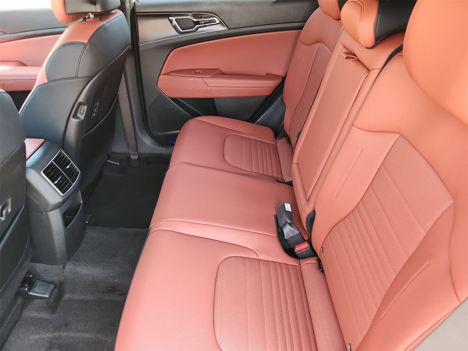 Thumbnail: 2026 Kia Sportage - 23