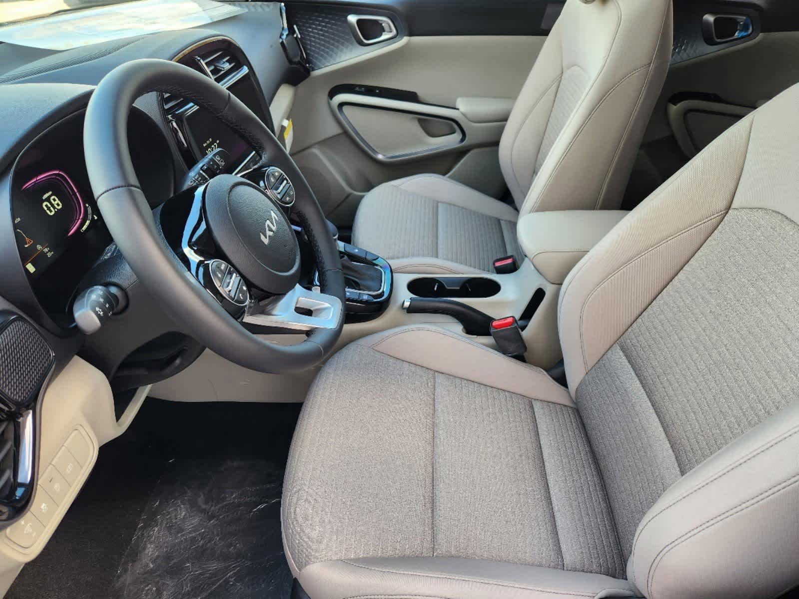 Thumbnail: 2025 Kia Soul - 11