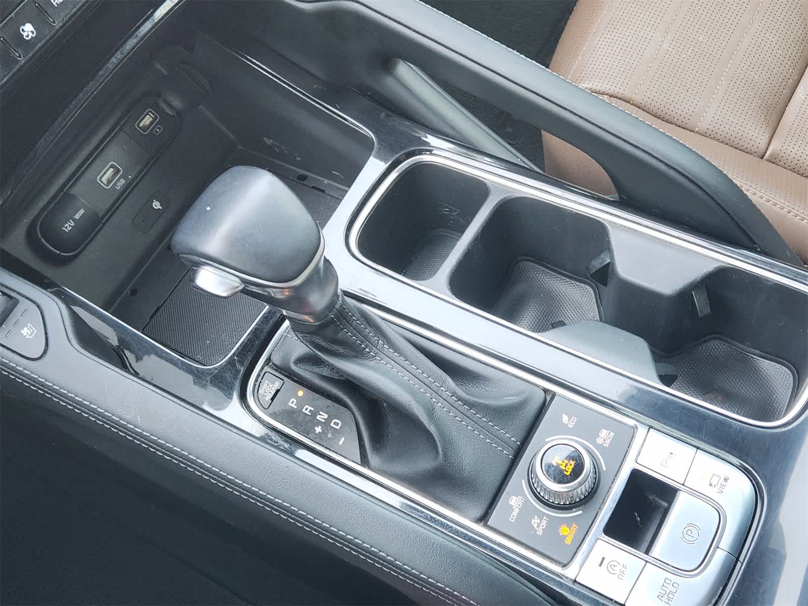 Thumbnail: 2022 Kia Telluride - 20