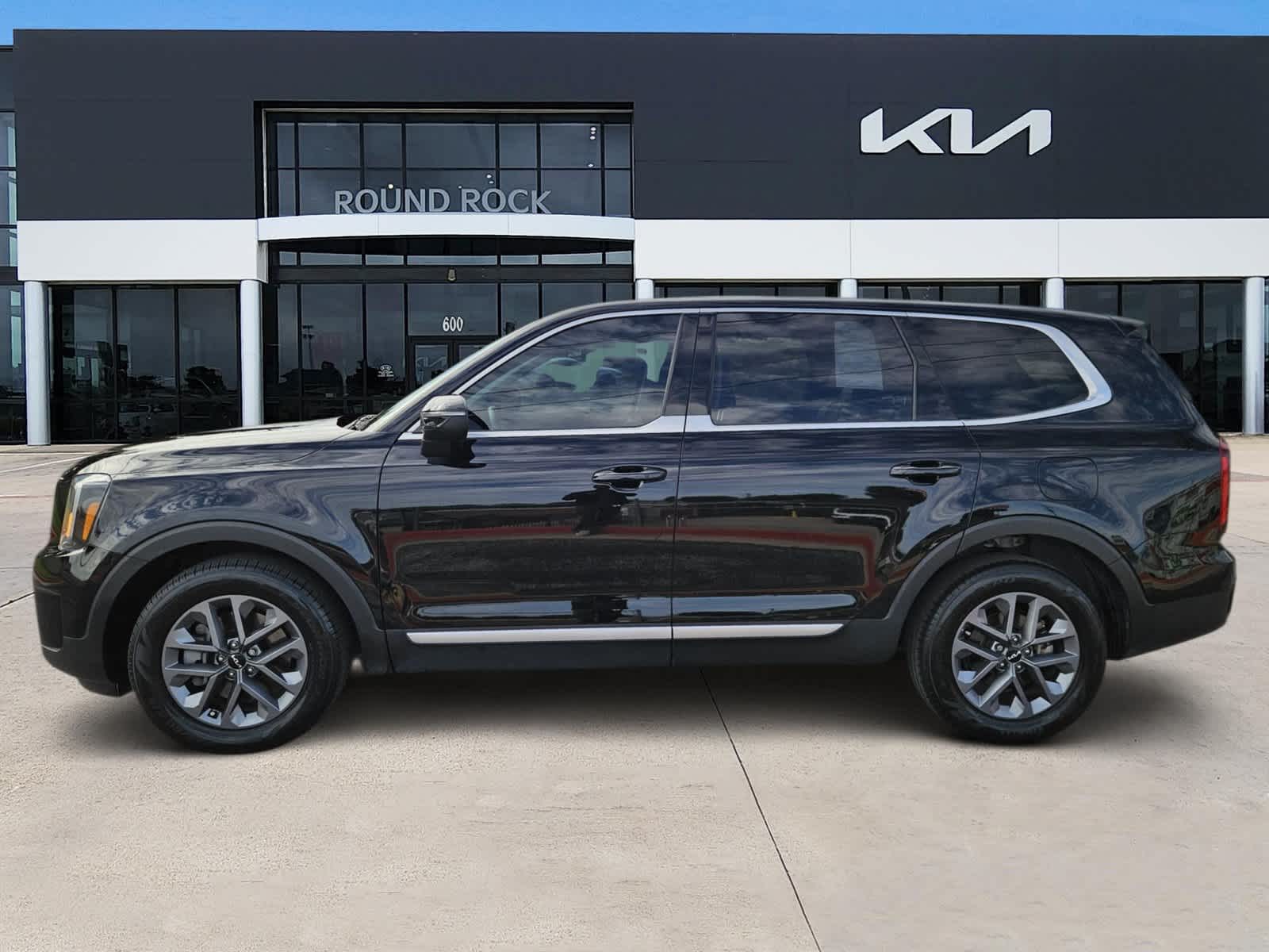 Certified 2024 Kia Telluride LX SUV