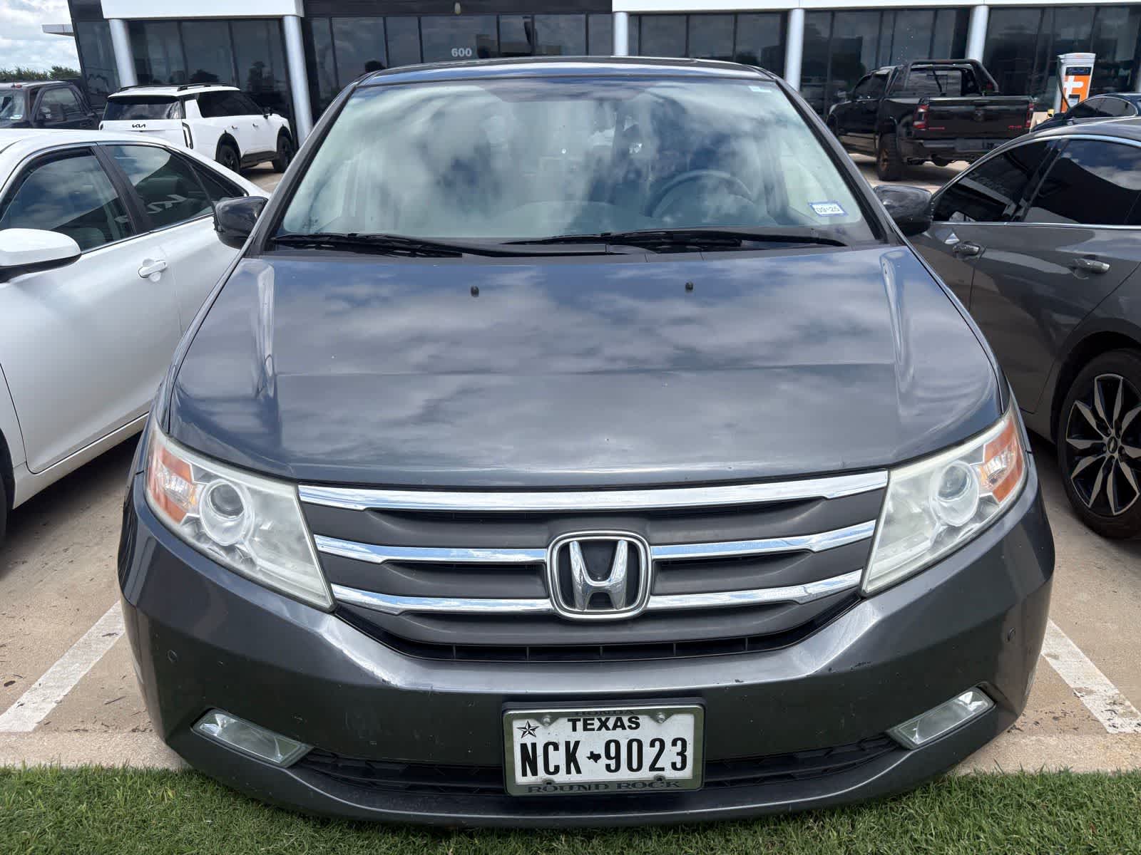 Thumbnail: 2013 Honda Odyssey - 2
