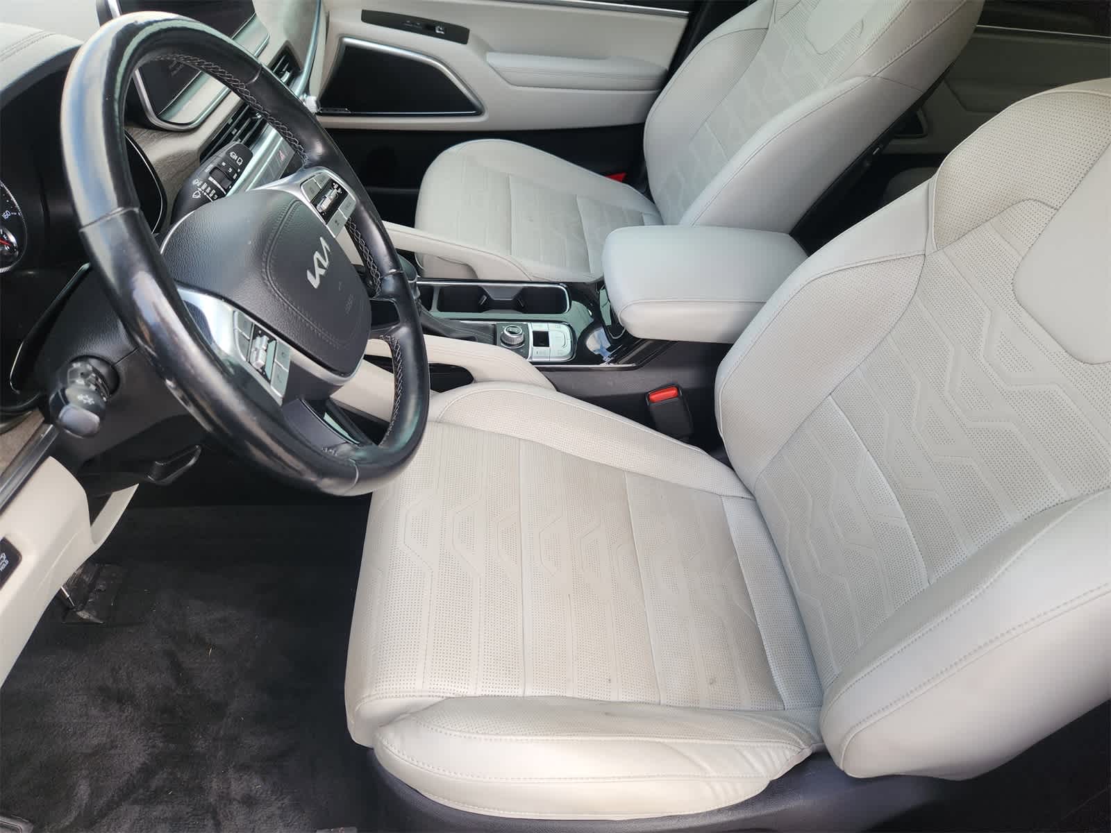 Thumbnail: 2022 Kia Telluride - 12