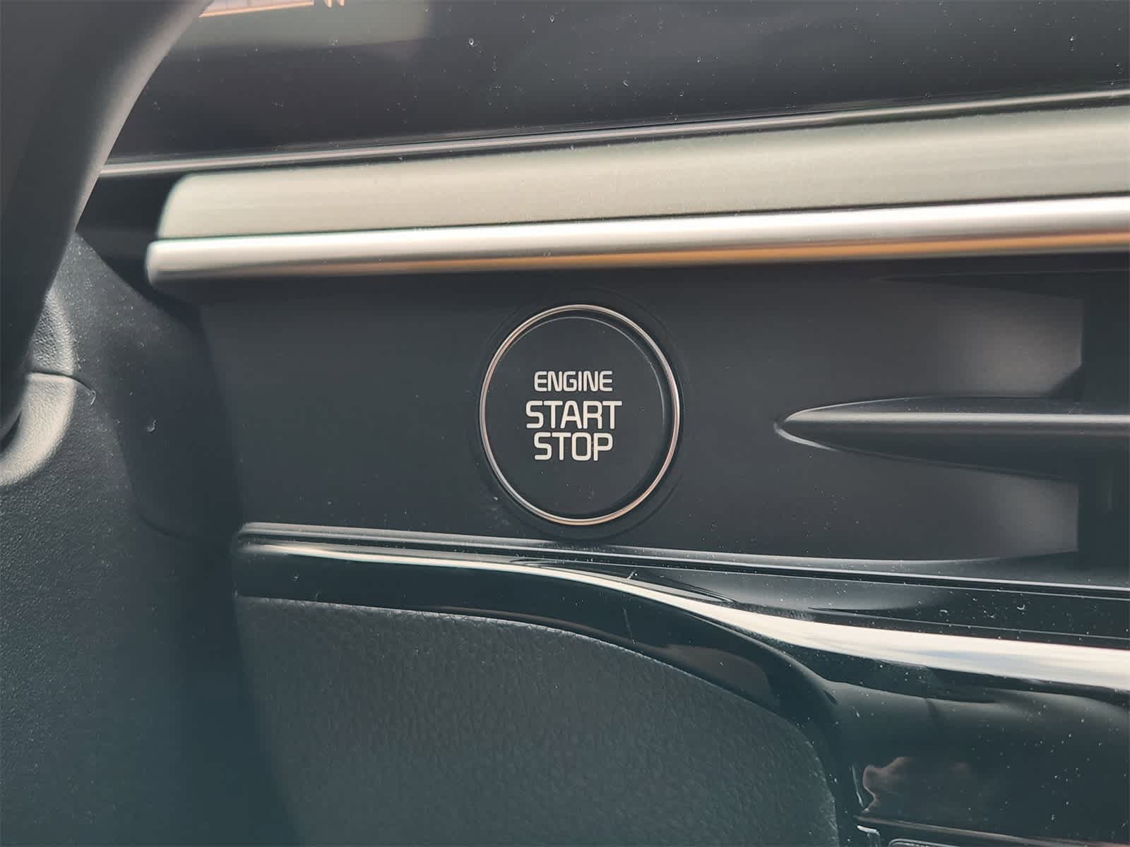 Thumbnail: 2026 Kia K5 - 16