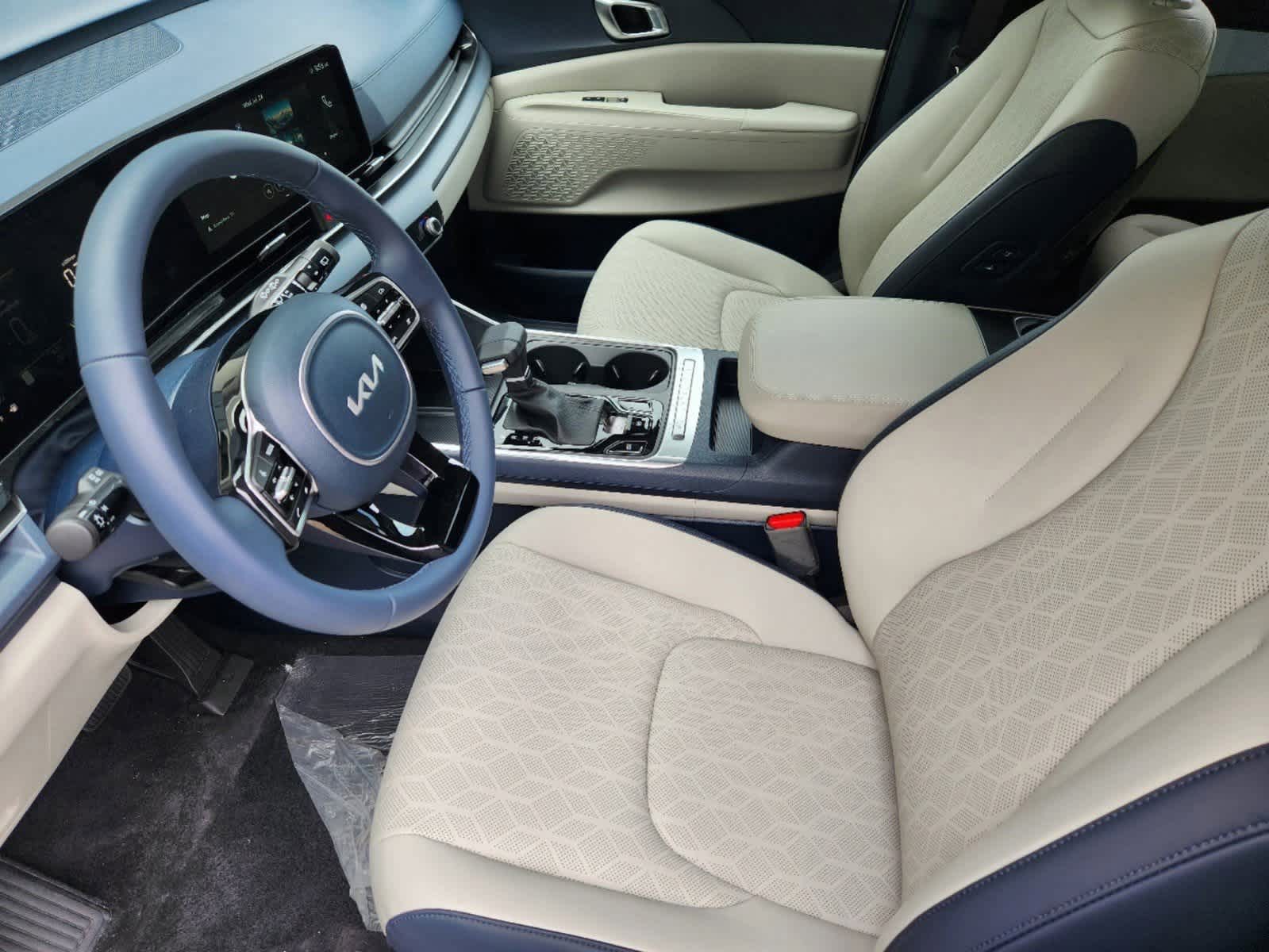 Thumbnail: 2026 Kia Carnival - 9