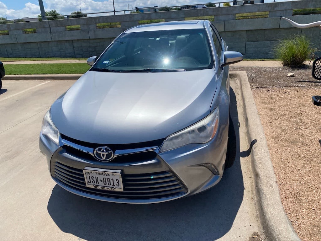 Used 2017 Toyota Camry XLE Sedan