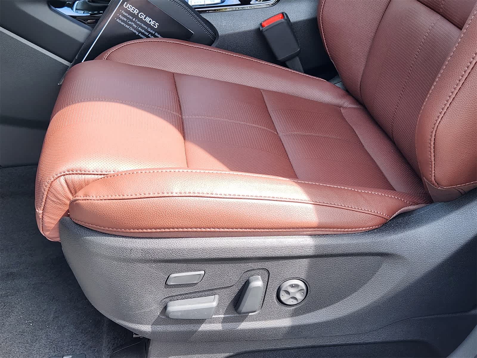 Thumbnail: 2025 Kia Telluride - 21