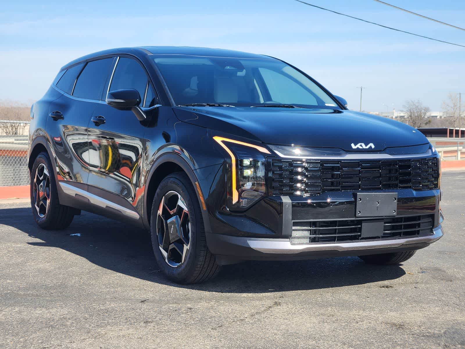 Thumbnail: 2026 Kia Sportage - 2