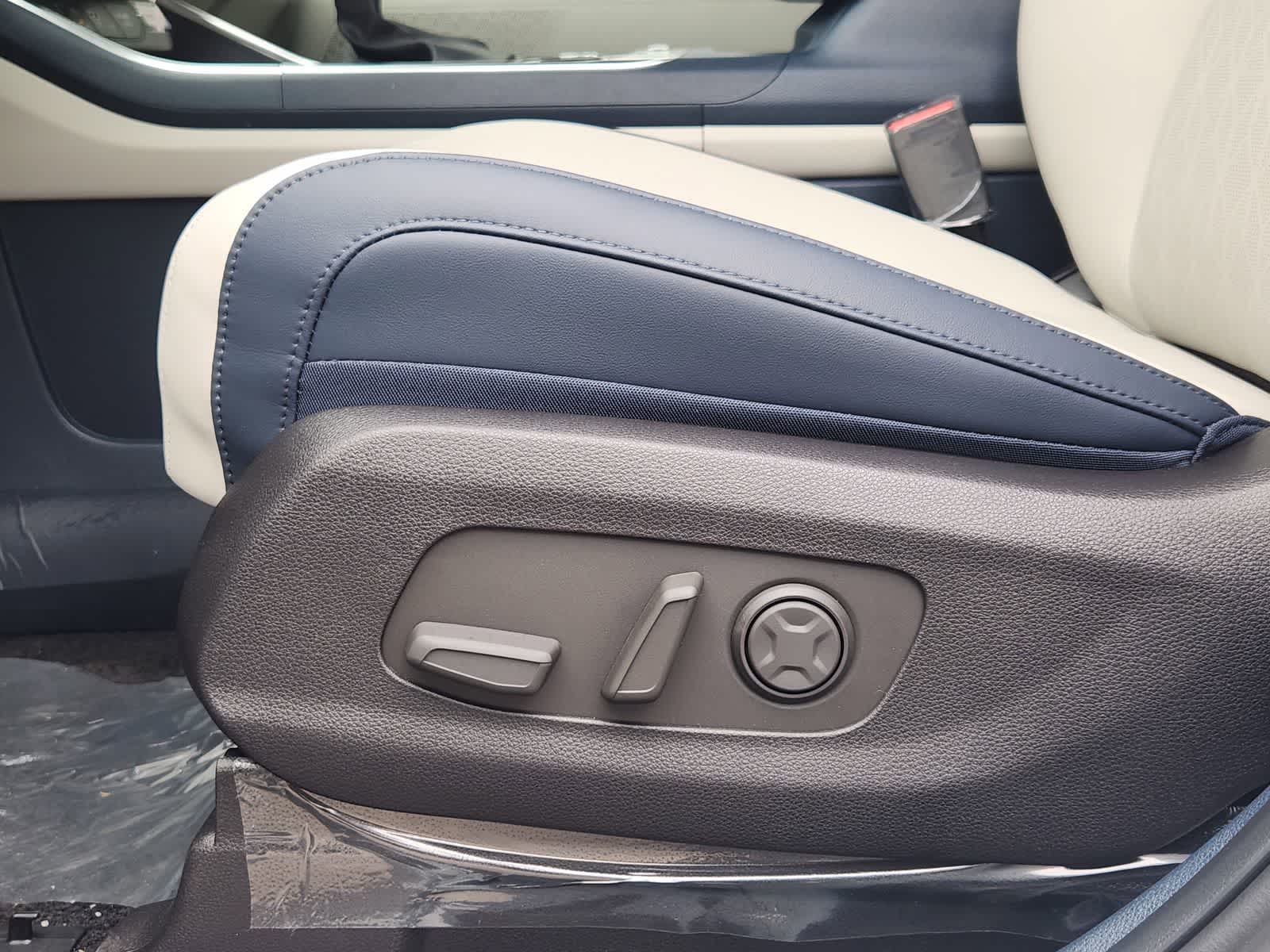 Thumbnail: 2026 Kia Carnival - 20