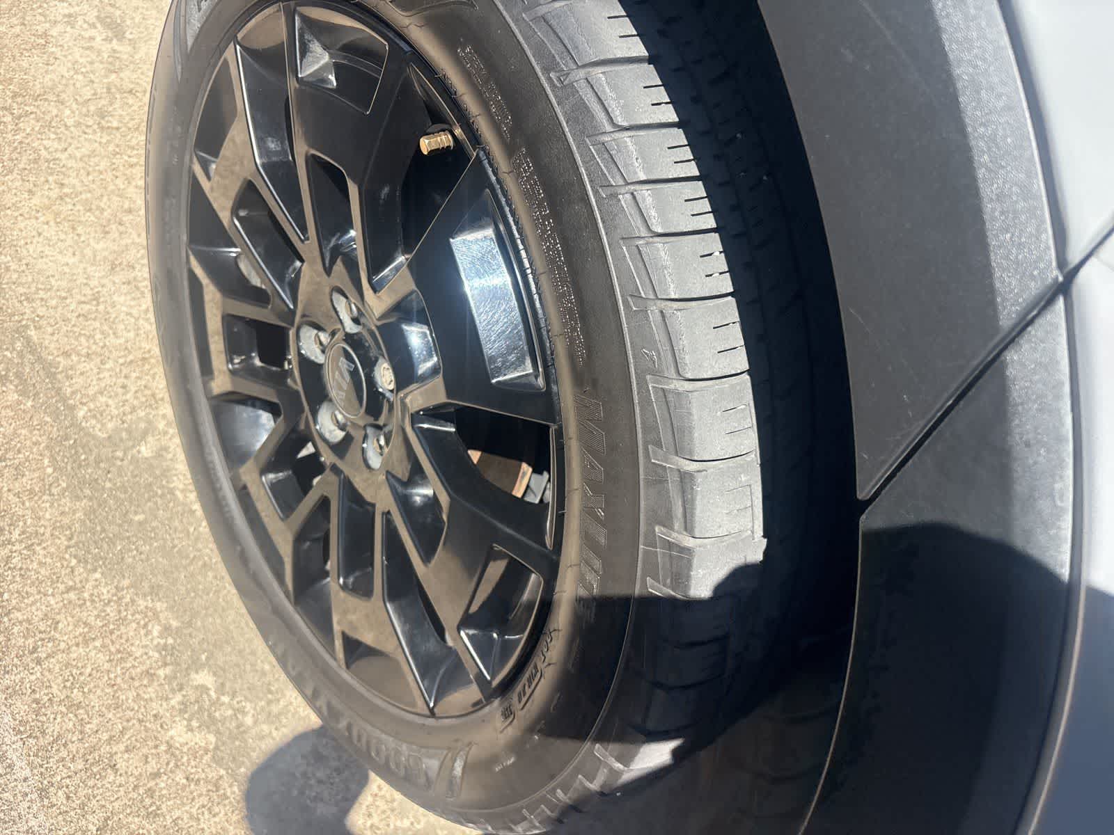 Thumbnail: 2021 Kia Telluride - 14