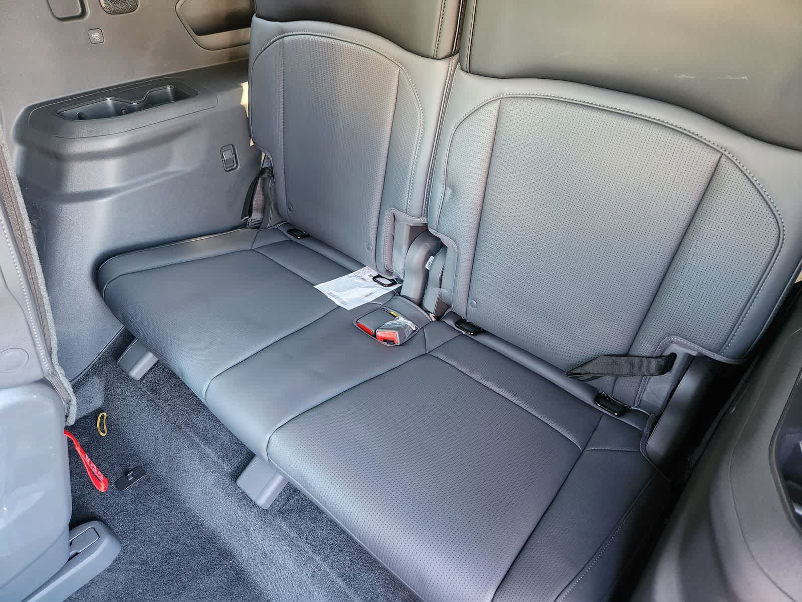 Thumbnail: 2026 Kia EV9 - 25