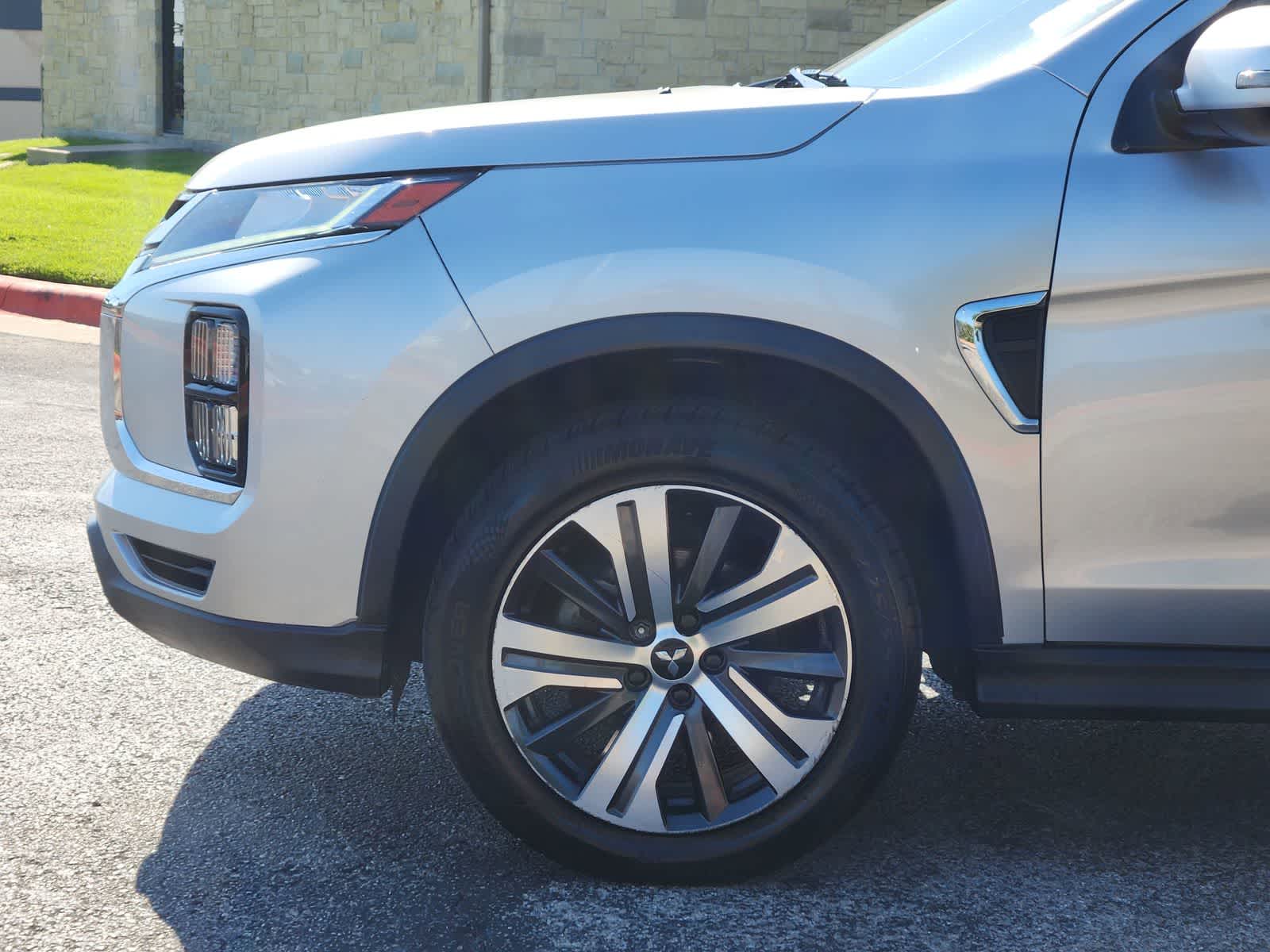 Thumbnail: 2022 Mitsubishi Outlander Sport - 8