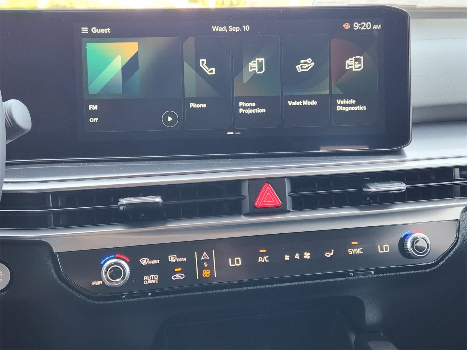 Thumbnail: 2026 Kia Sorento - 16