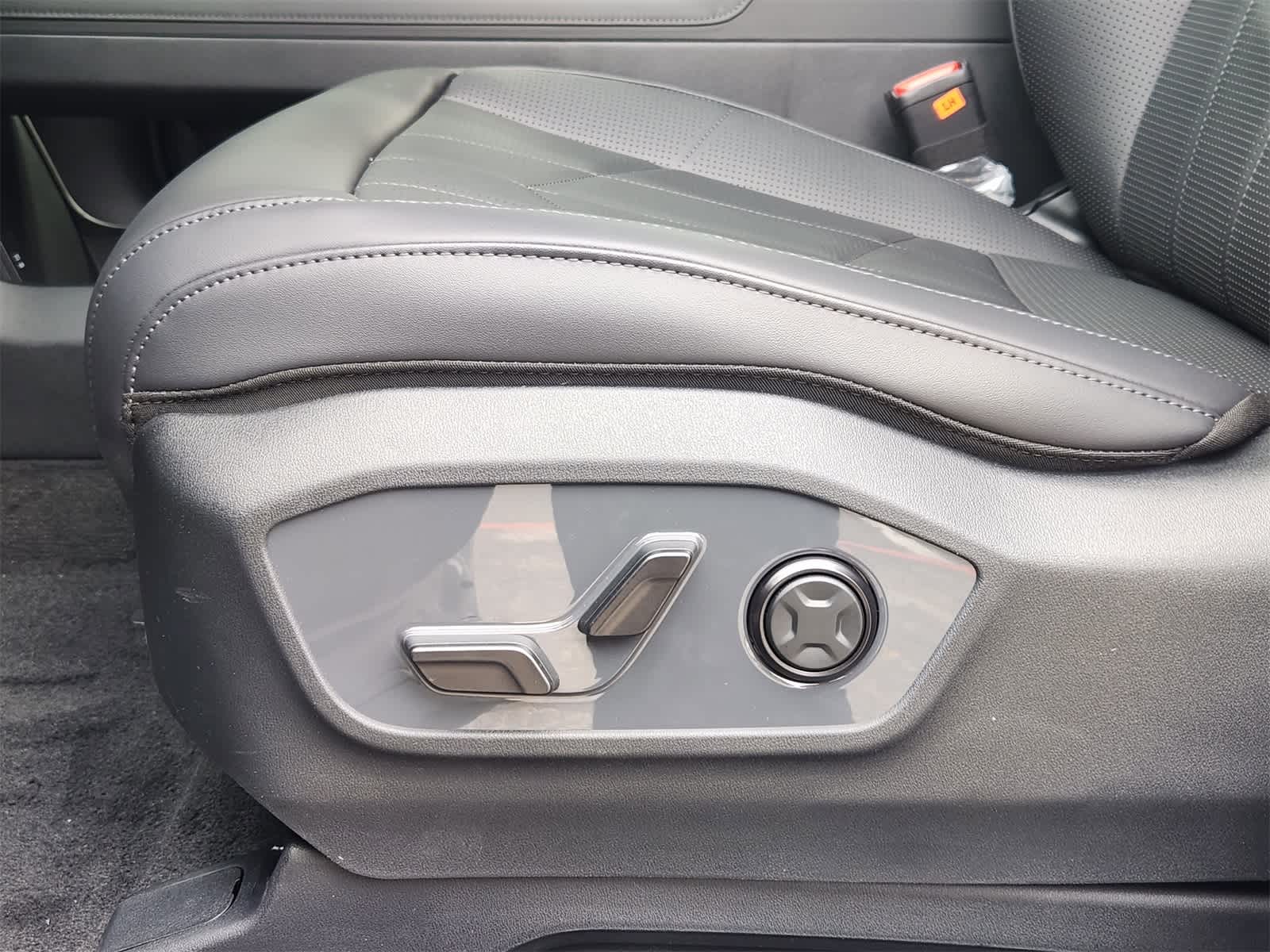 Thumbnail: 2027 Kia Telluride - 19