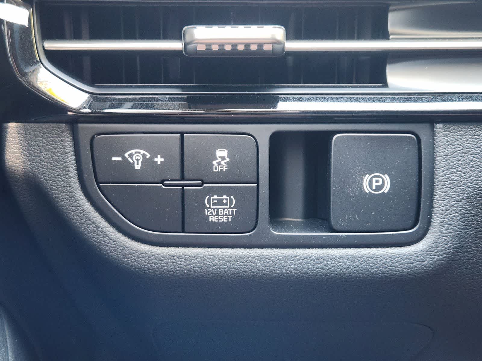 Thumbnail: 2026 Kia Sportage - 19