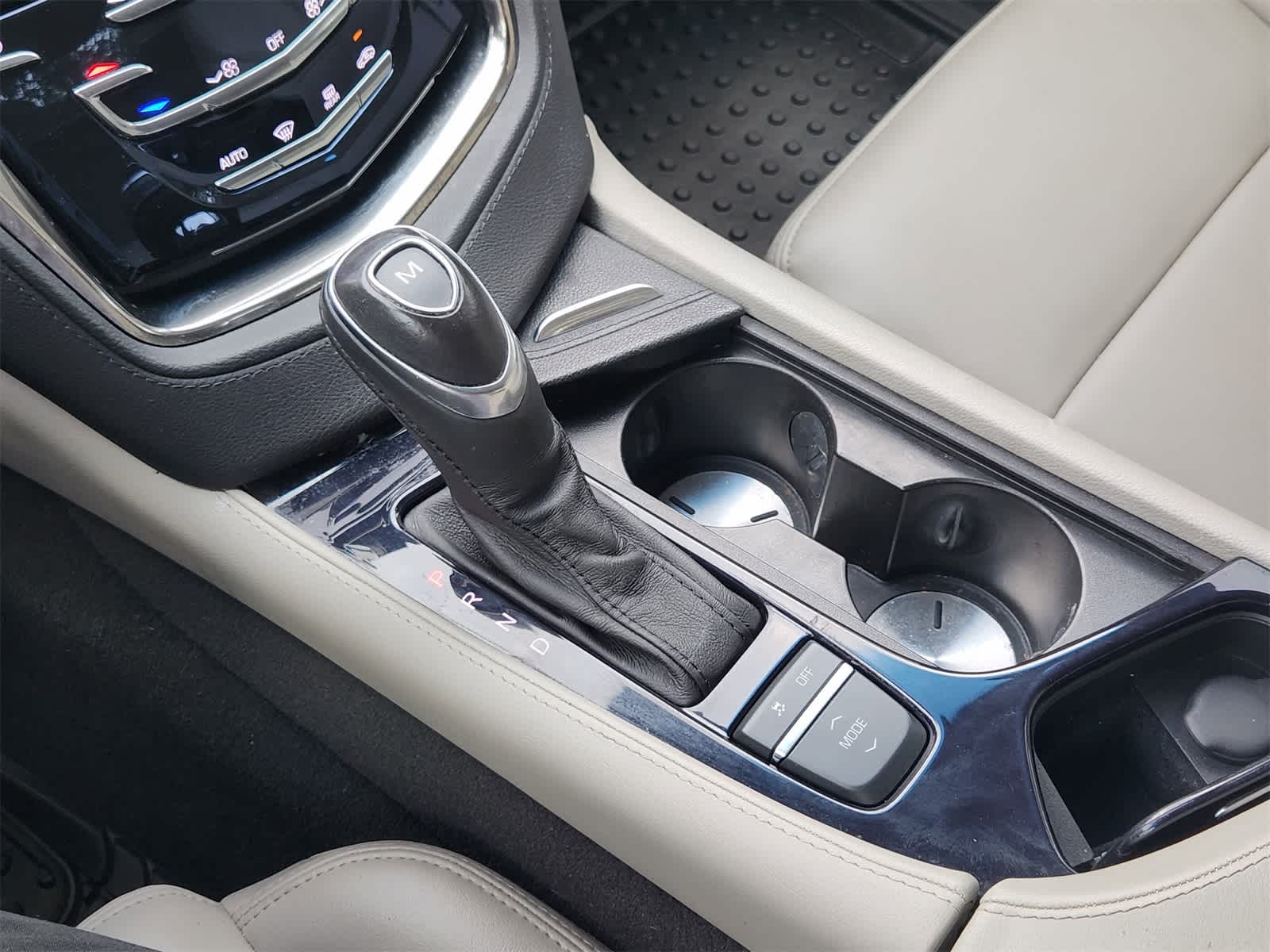 Thumbnail: 2019 Cadillac CTS - 19