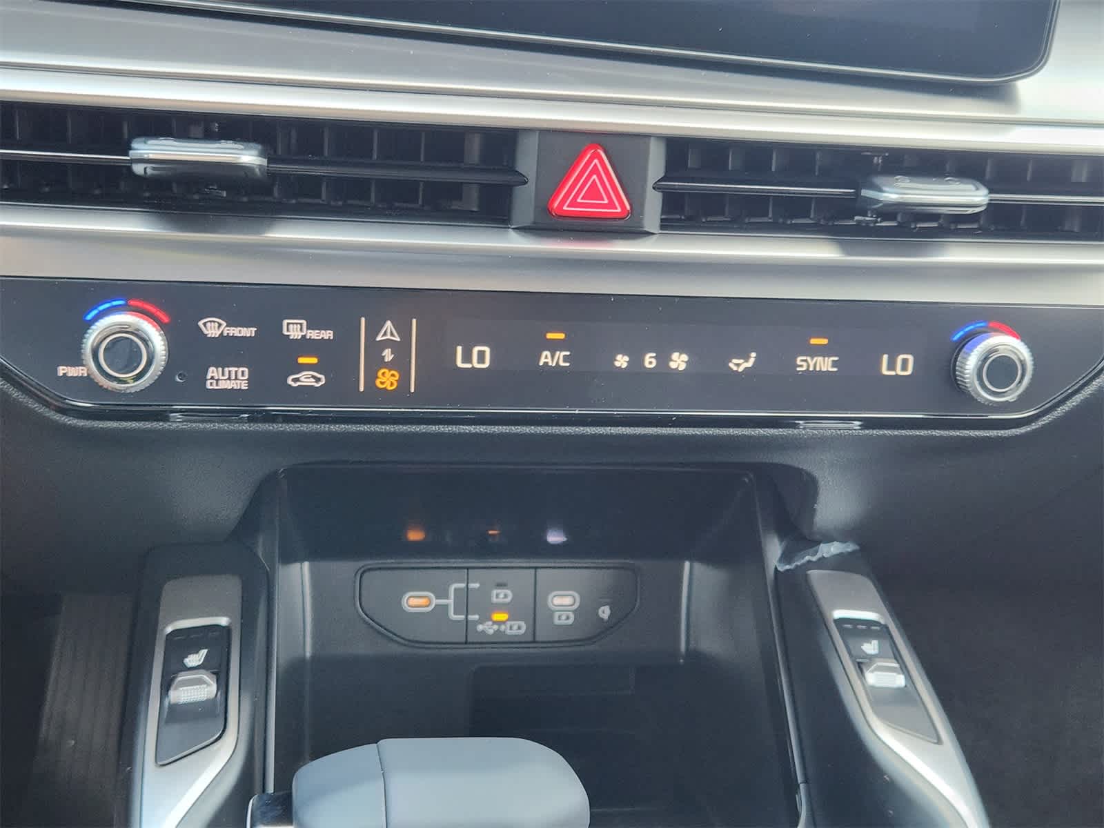 Thumbnail: 2026 Kia Sorento - 17