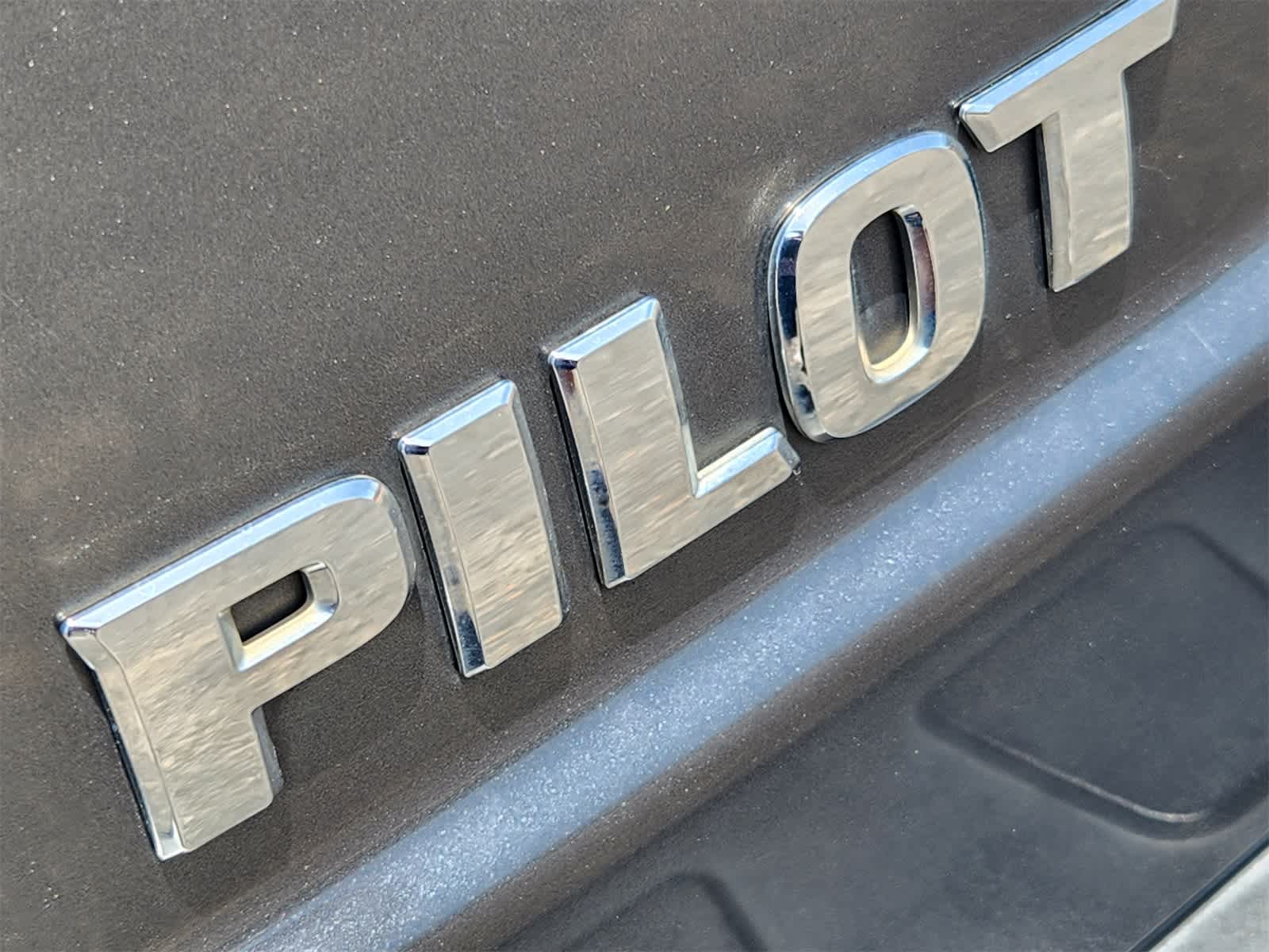 Thumbnail: 2010 Honda Pilot - 11