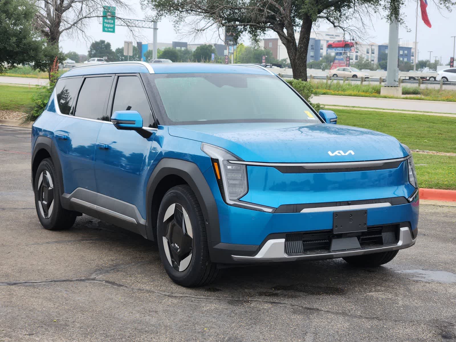 Thumbnail: 2026 Kia EV9 - 3