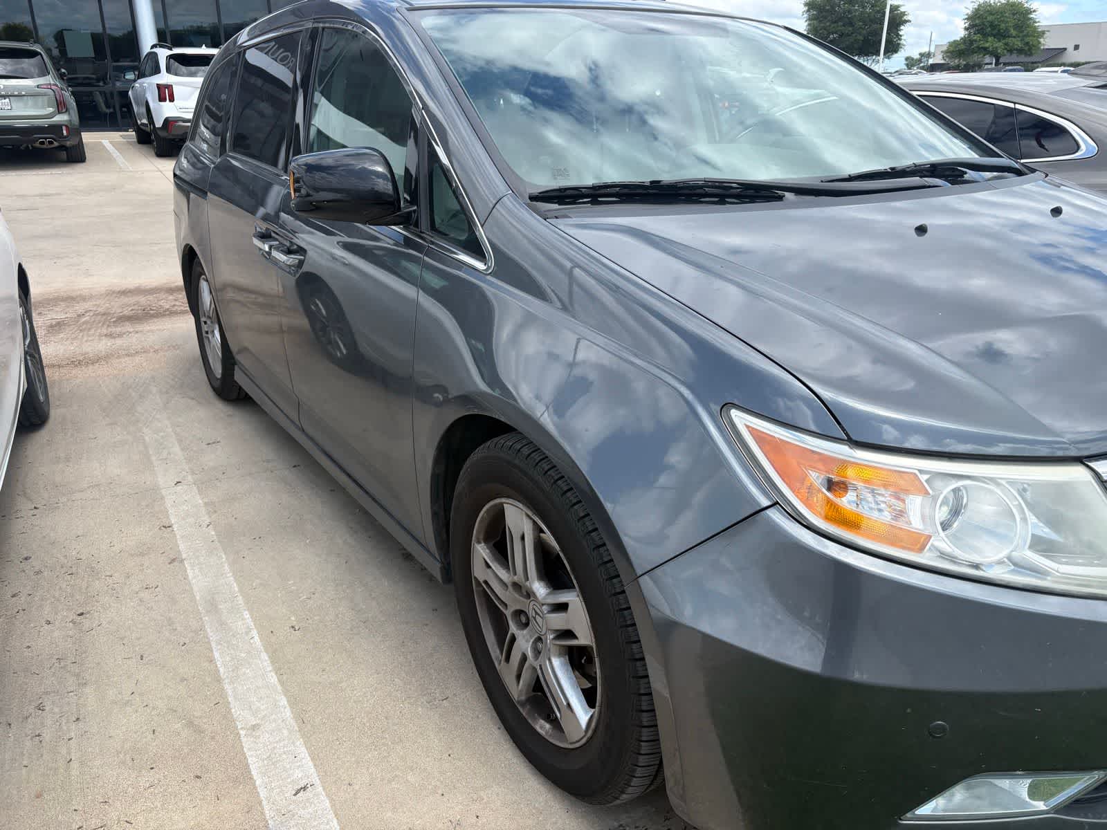 Thumbnail: 2013 Honda Odyssey - 3