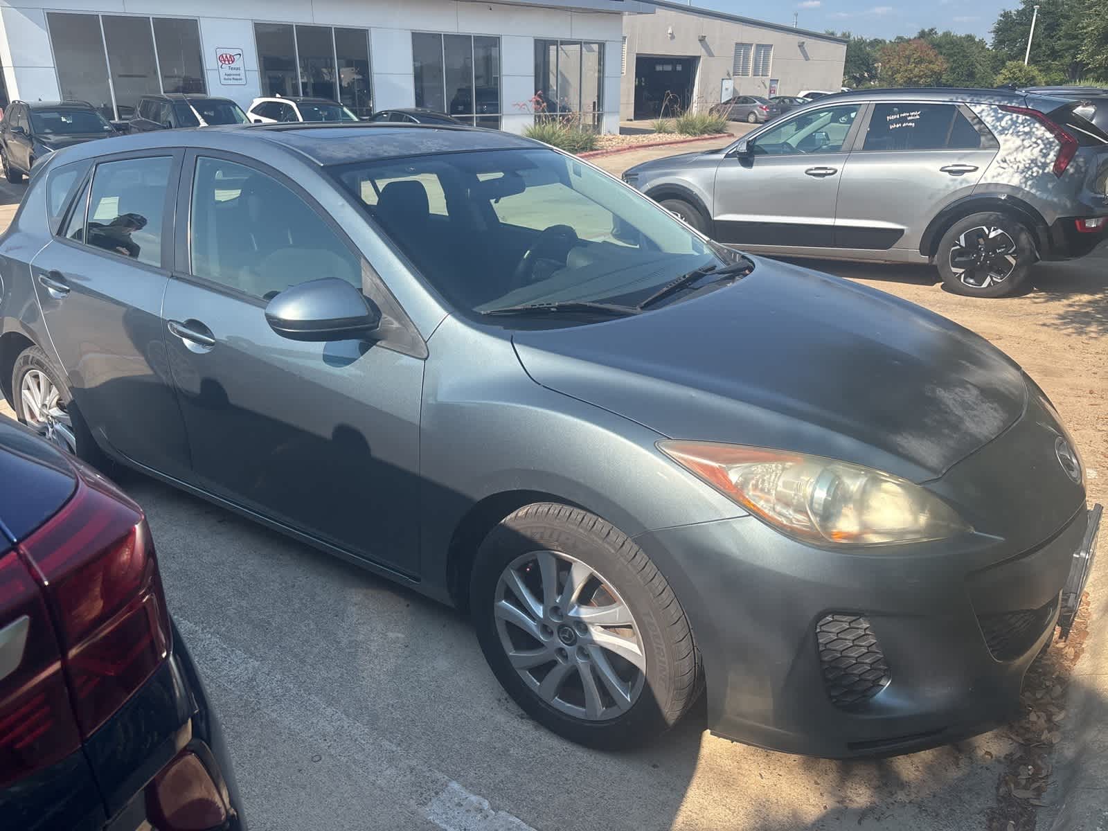 Thumbnail: 2013 Mazda Mazda3 - 2