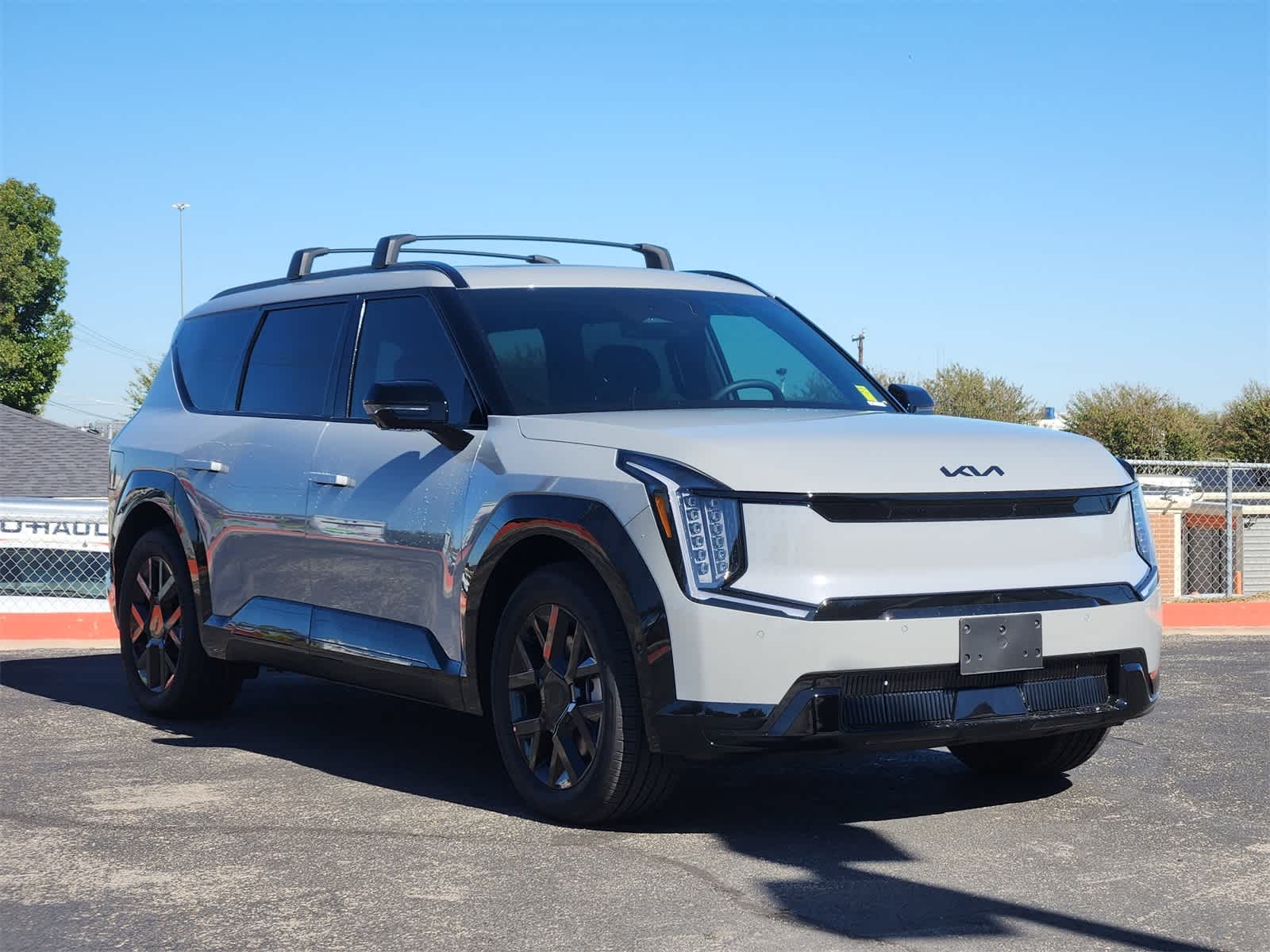 Thumbnail: 2026 Kia EV9 - 2