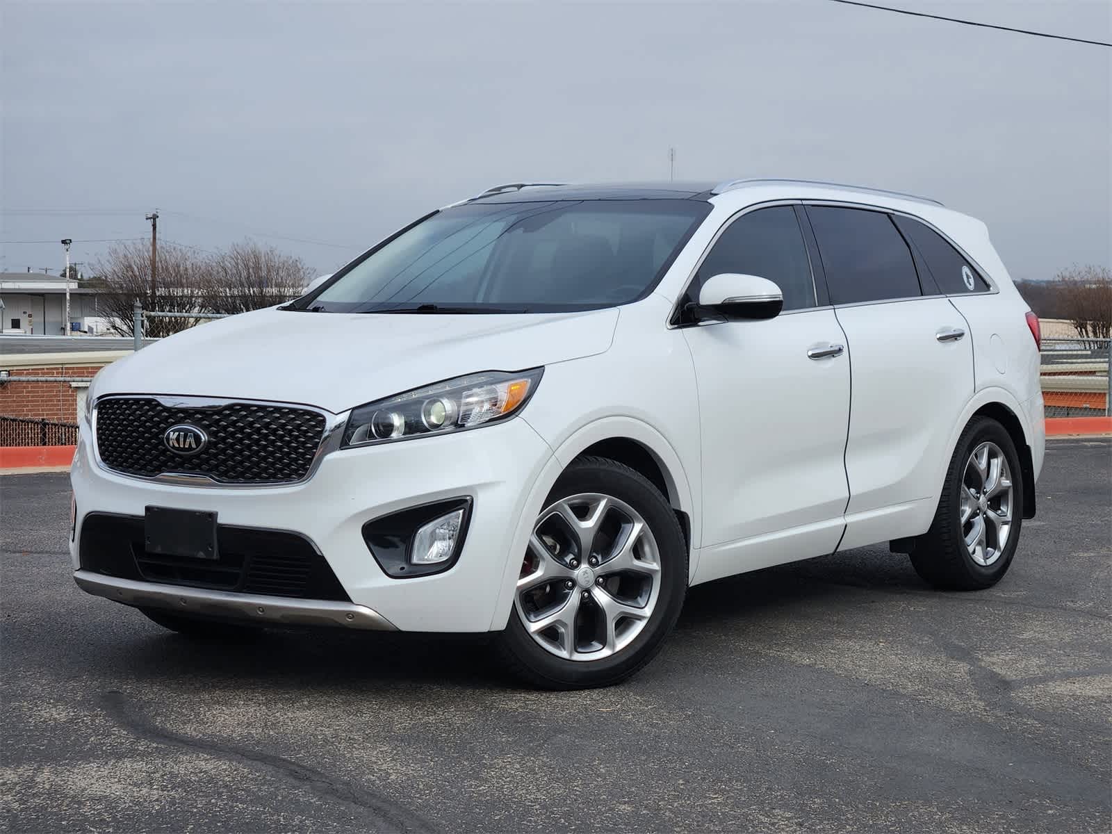 2017 Kia Sorento SX's photo