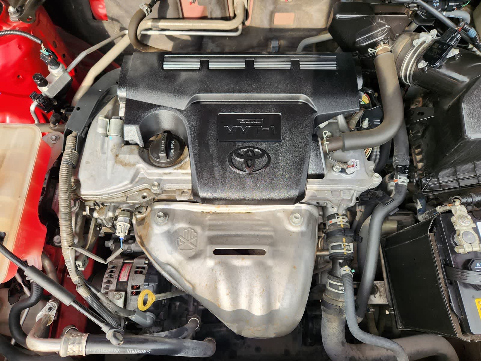 Thumbnail: 2015 Toyota RAV4 - 32