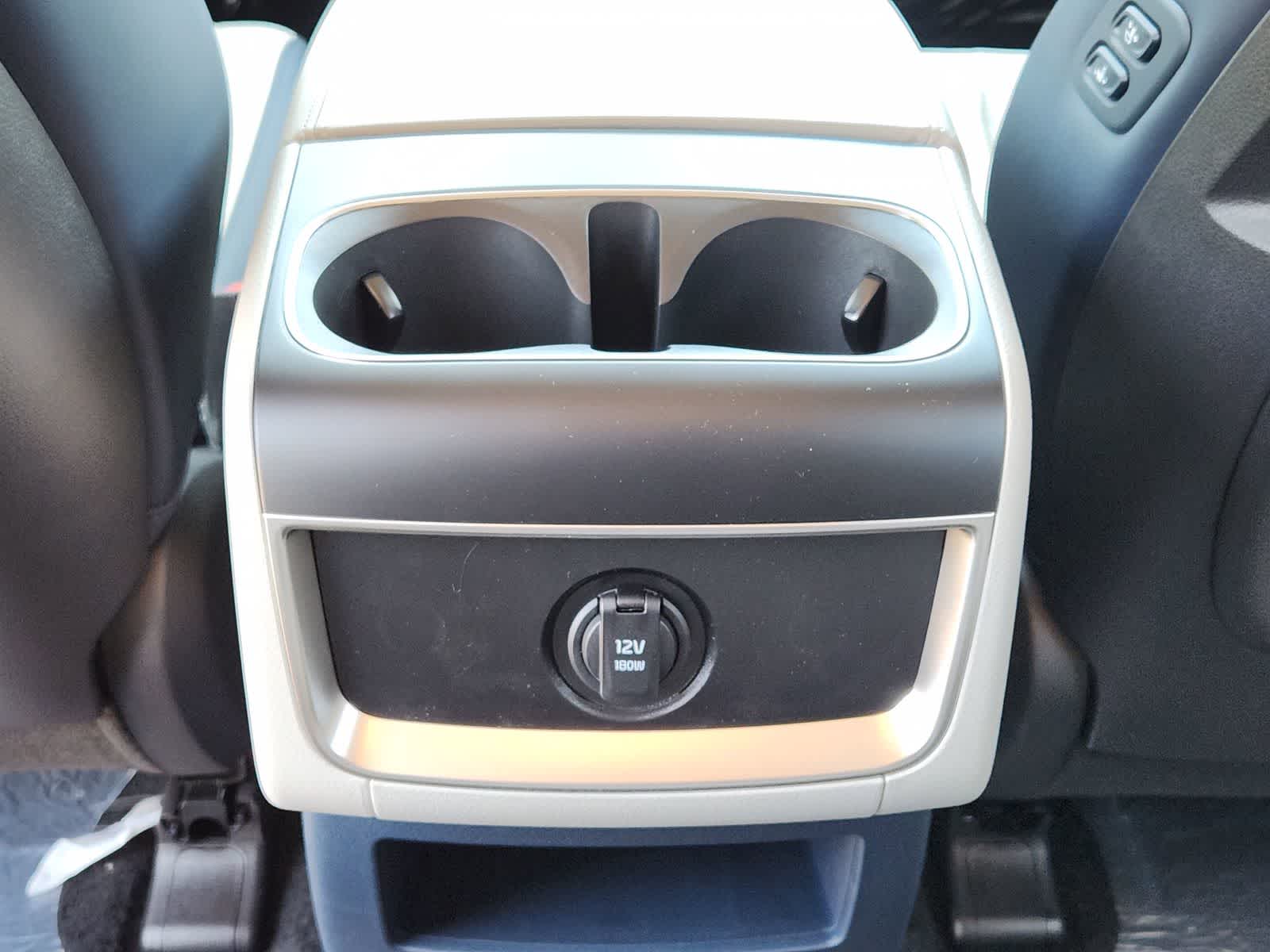 Thumbnail: 2026 Kia Carnival - 23