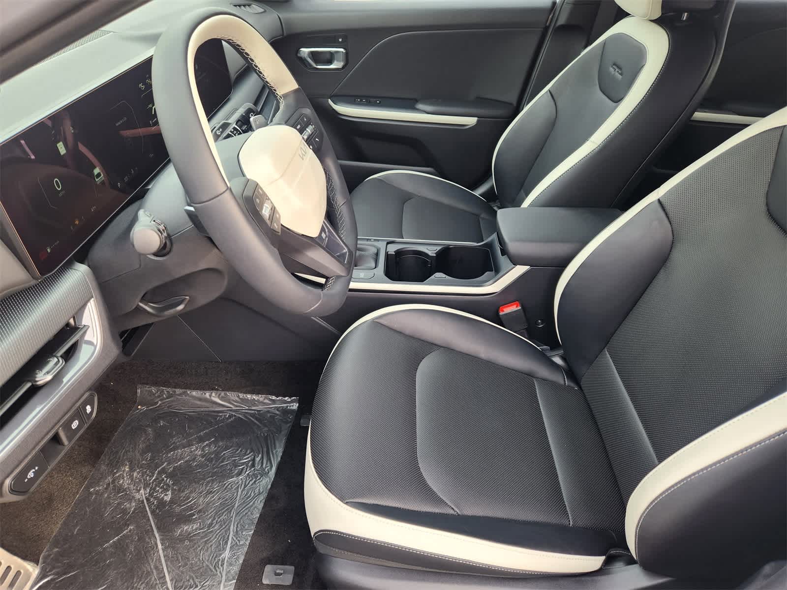 Thumbnail: 2026 Kia K4 - 10