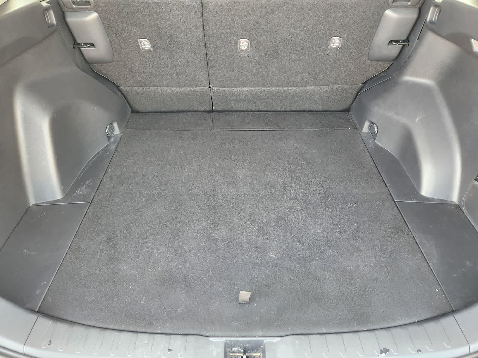 Thumbnail: 2021 Toyota RAV4 - 31