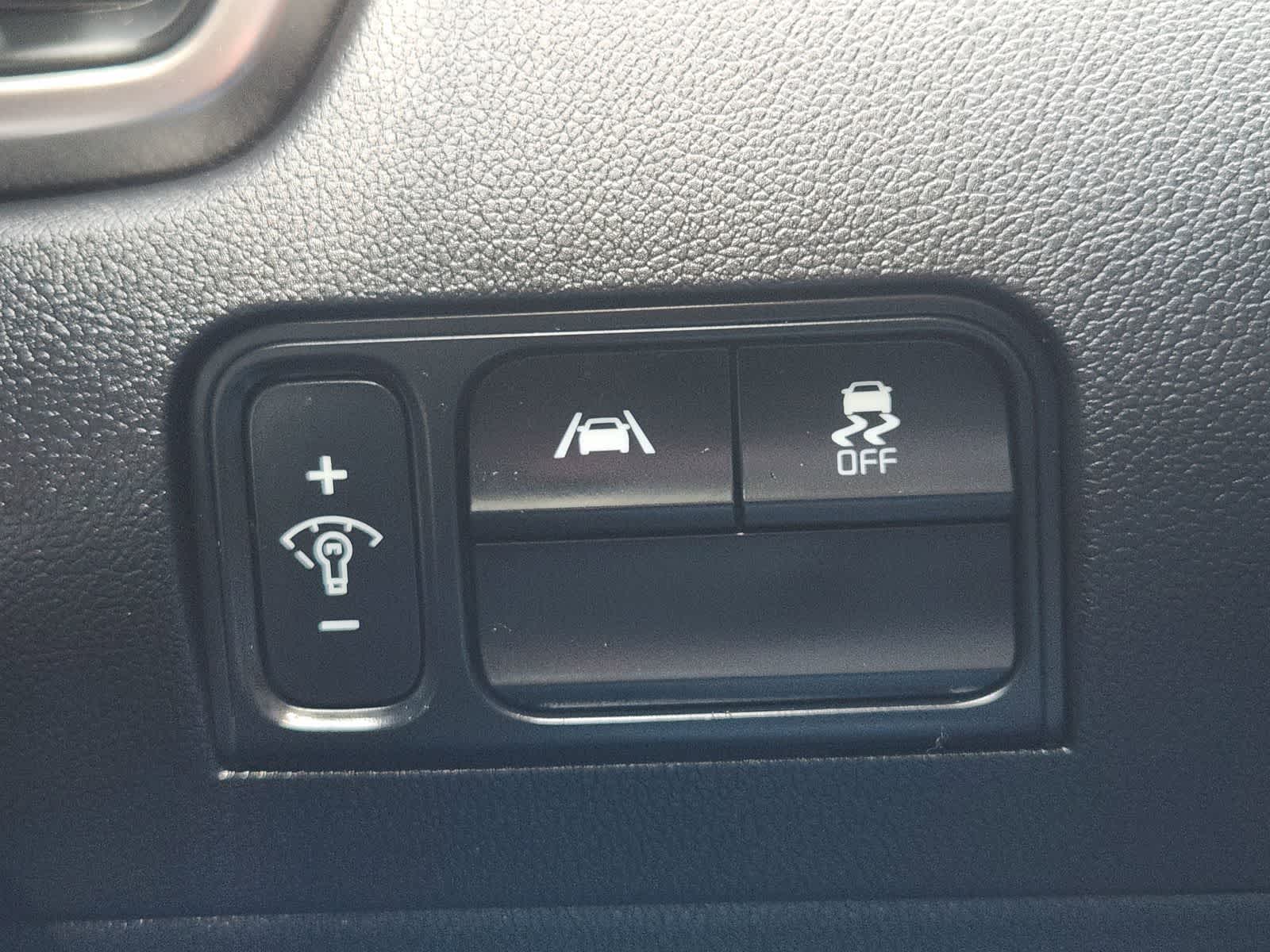 Thumbnail: 2023 Kia Sorento - 22