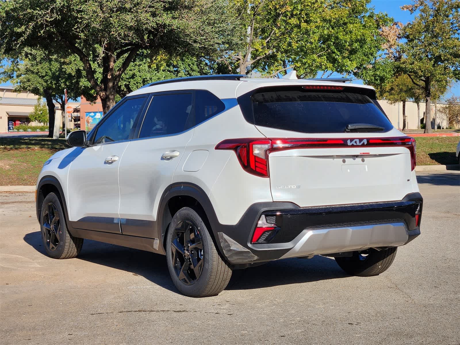 Thumbnail: 2026 Kia Seltos - 6