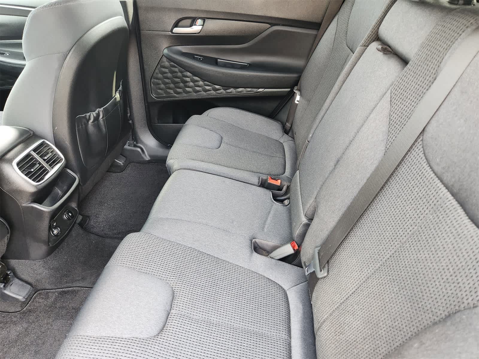 Thumbnail: 2019 Hyundai Santa Fe - 23